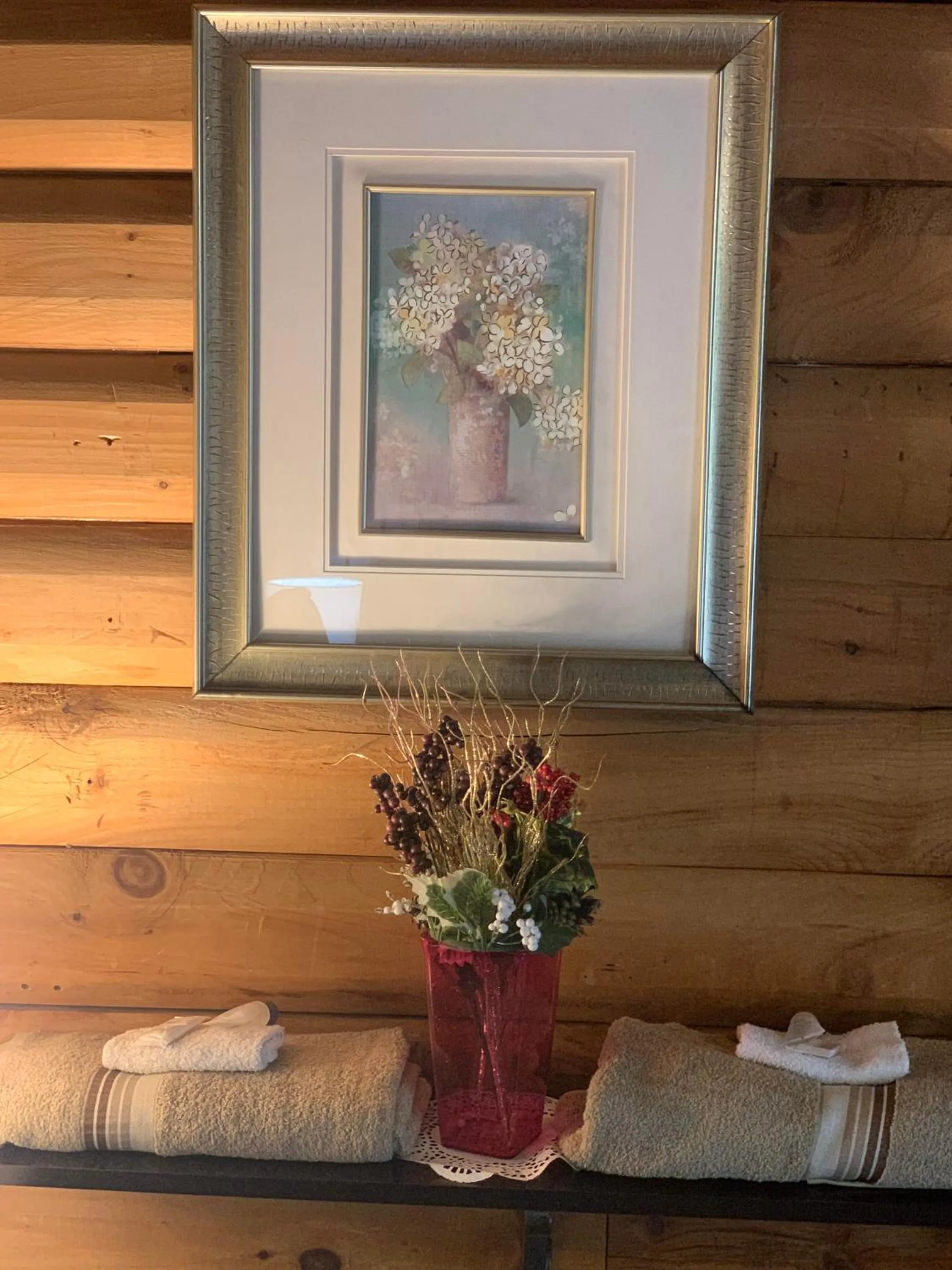 Decorative detail in Log Cabin in the Field