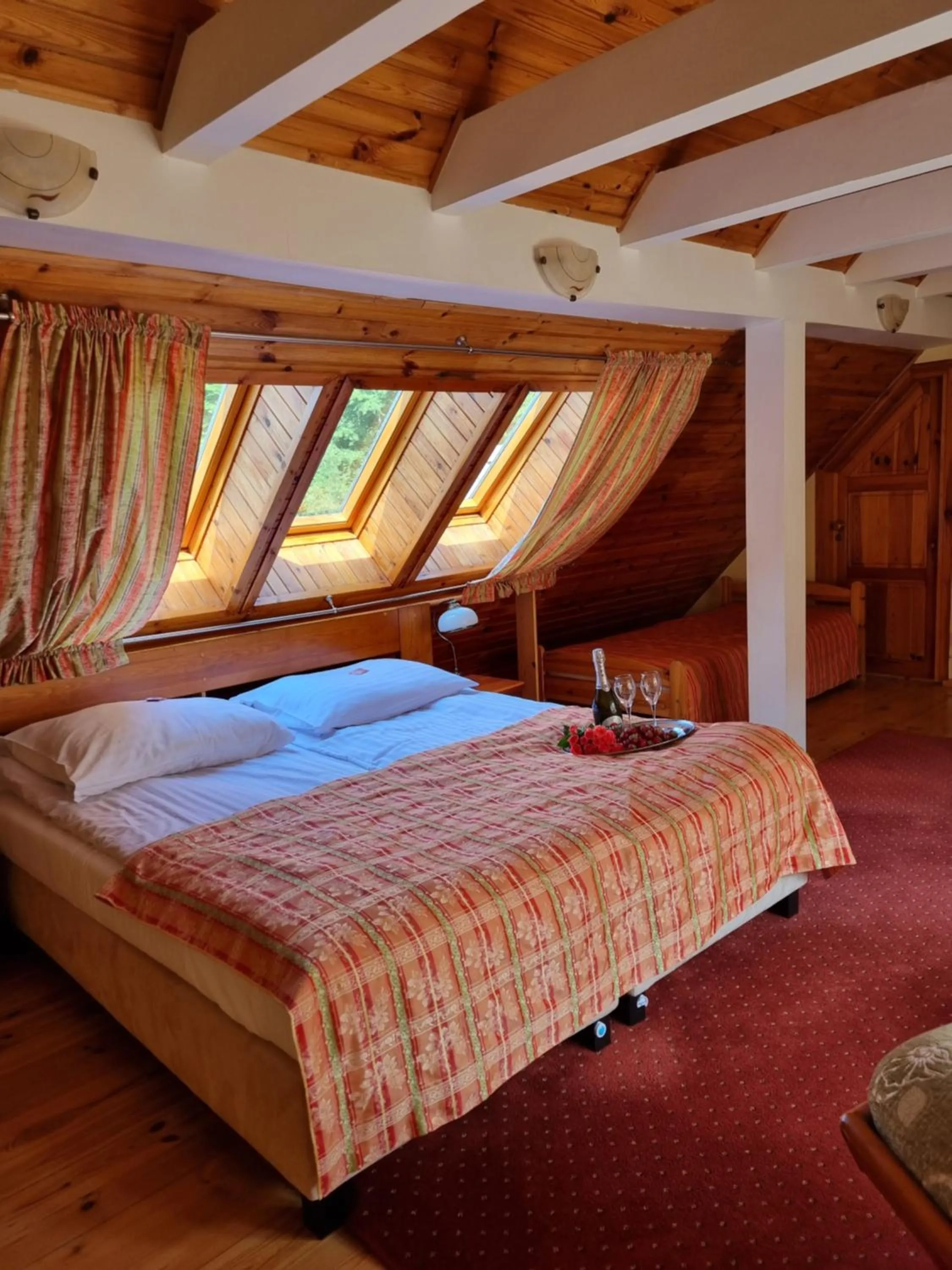 Bed in Hotel Karkonosze