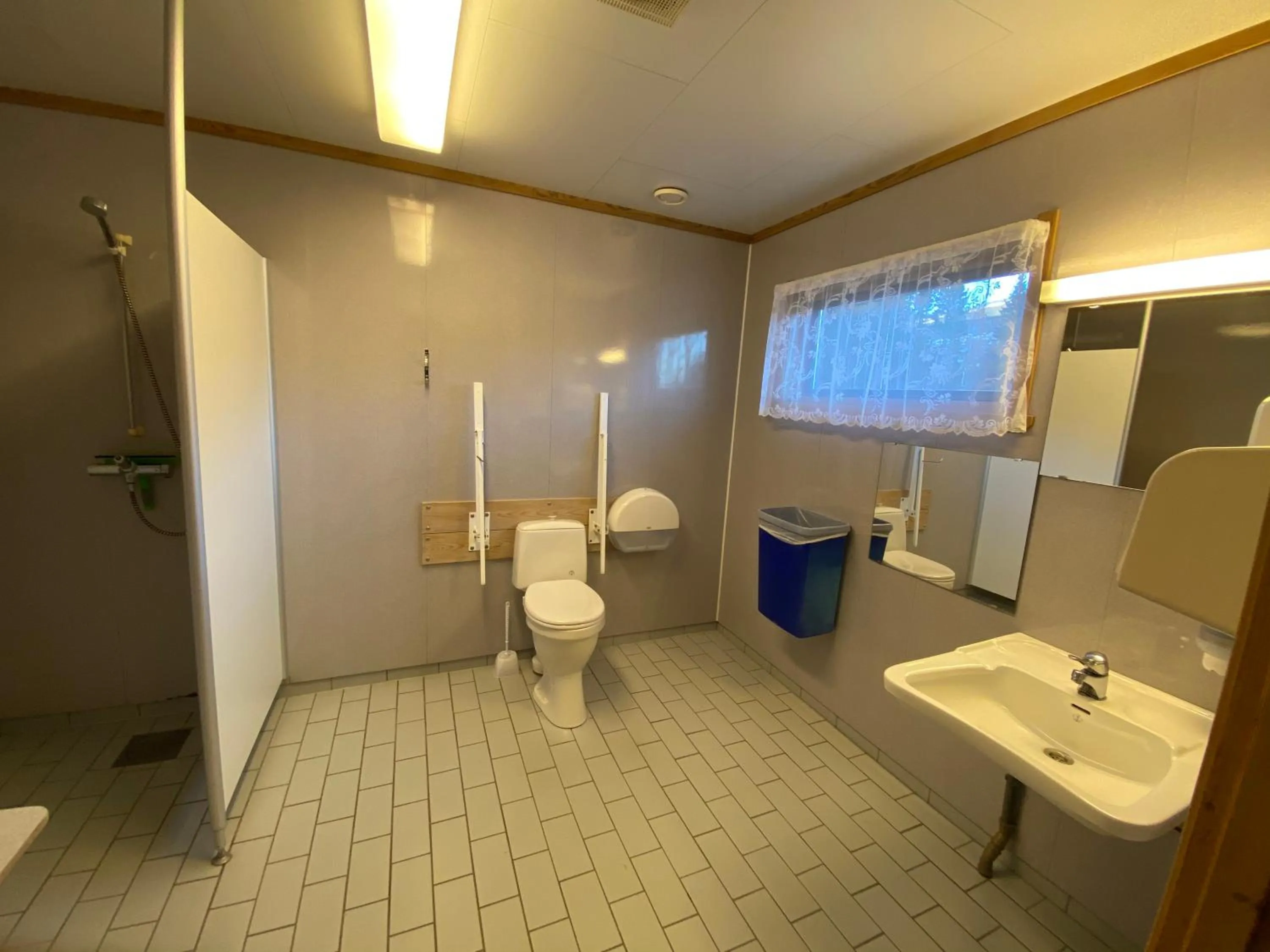 Shower in Sandviken Camping