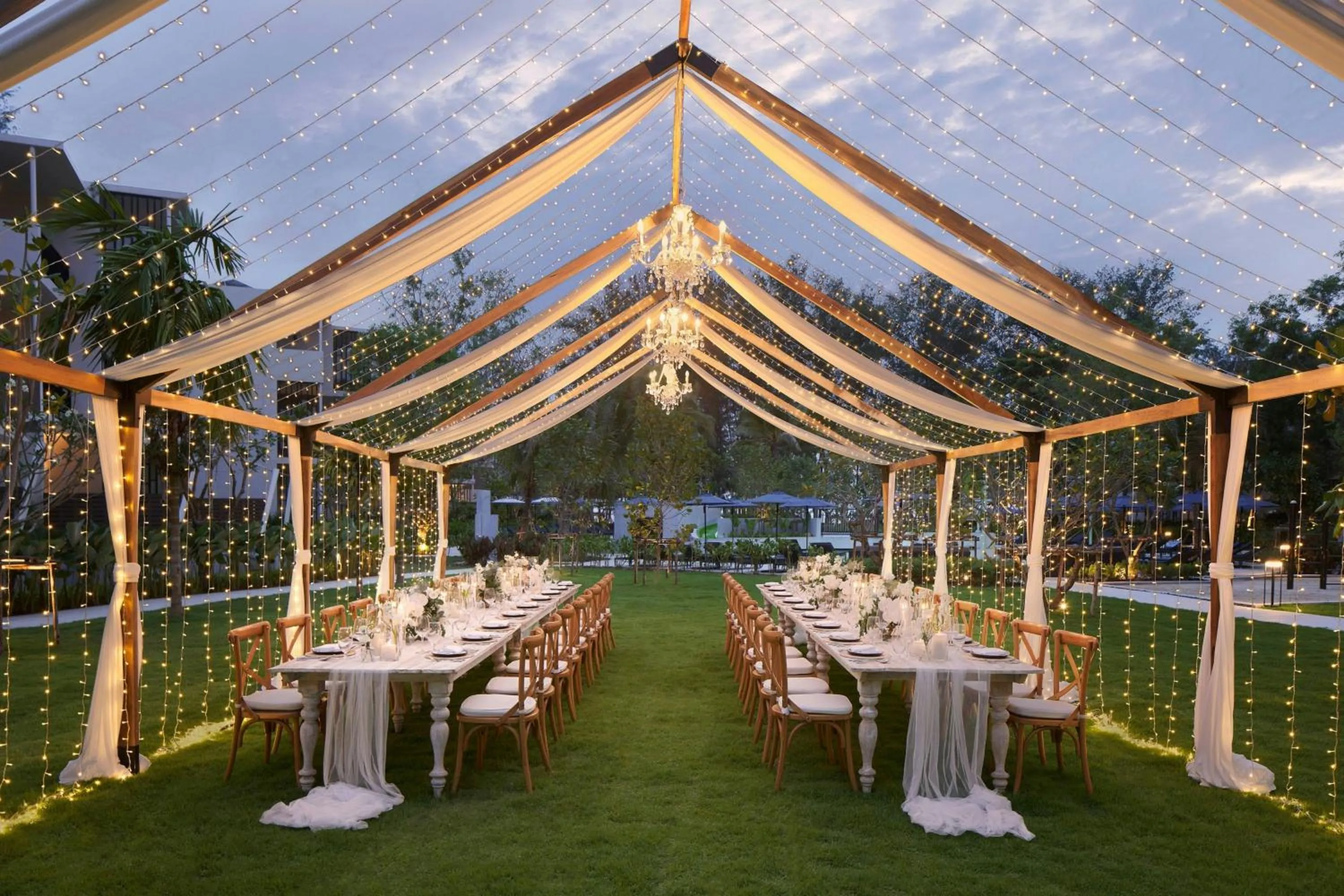 Banquet/Function facilities in Le Meridien Phuket Mai Khao Beach Resort