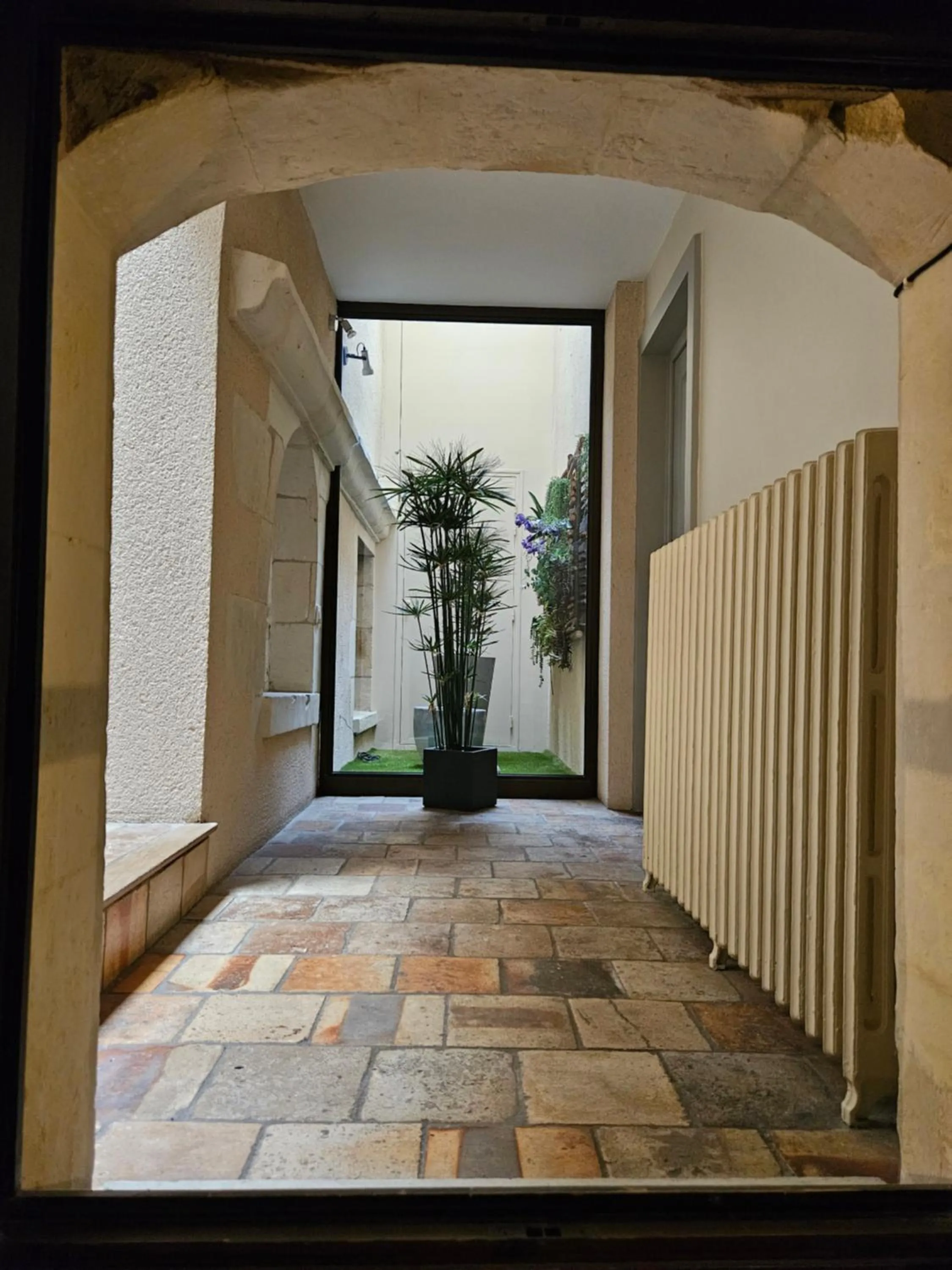 Property building in Logis Hôtel Restaurant Relais de la Mothe