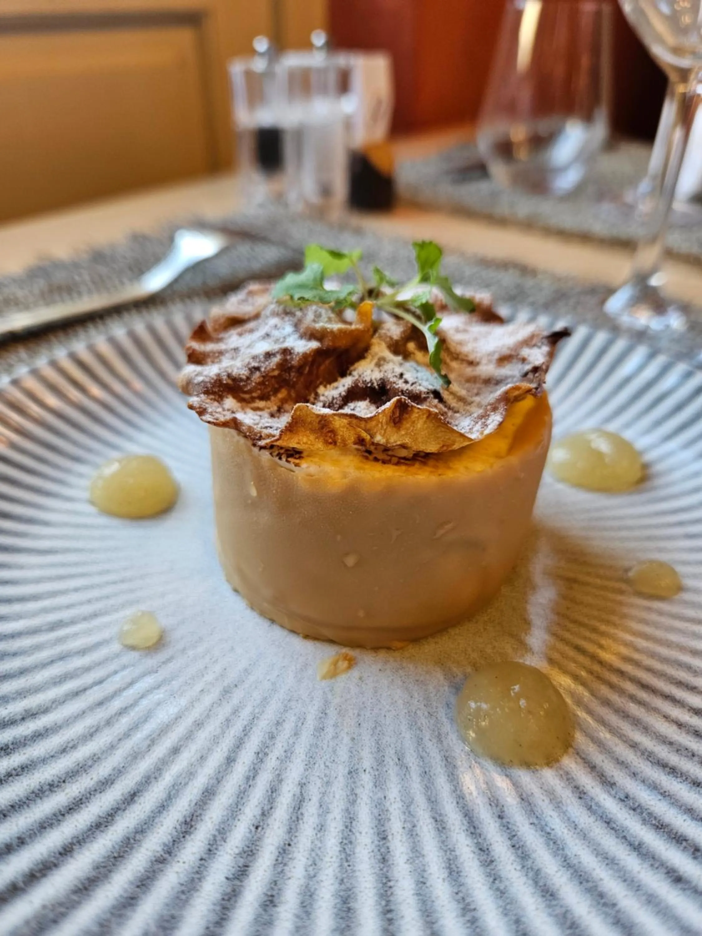 Restaurant/places to eat in Logis Hôtel Restaurant Relais de la Mothe