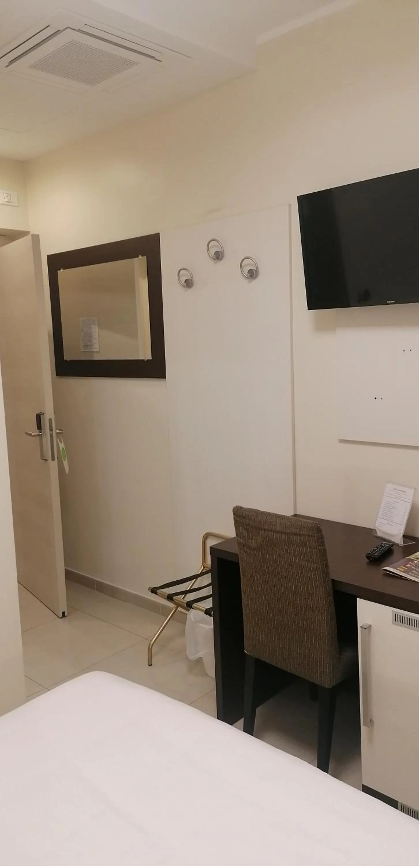 Photo of the whole room, Bed in Hotel Boccascena