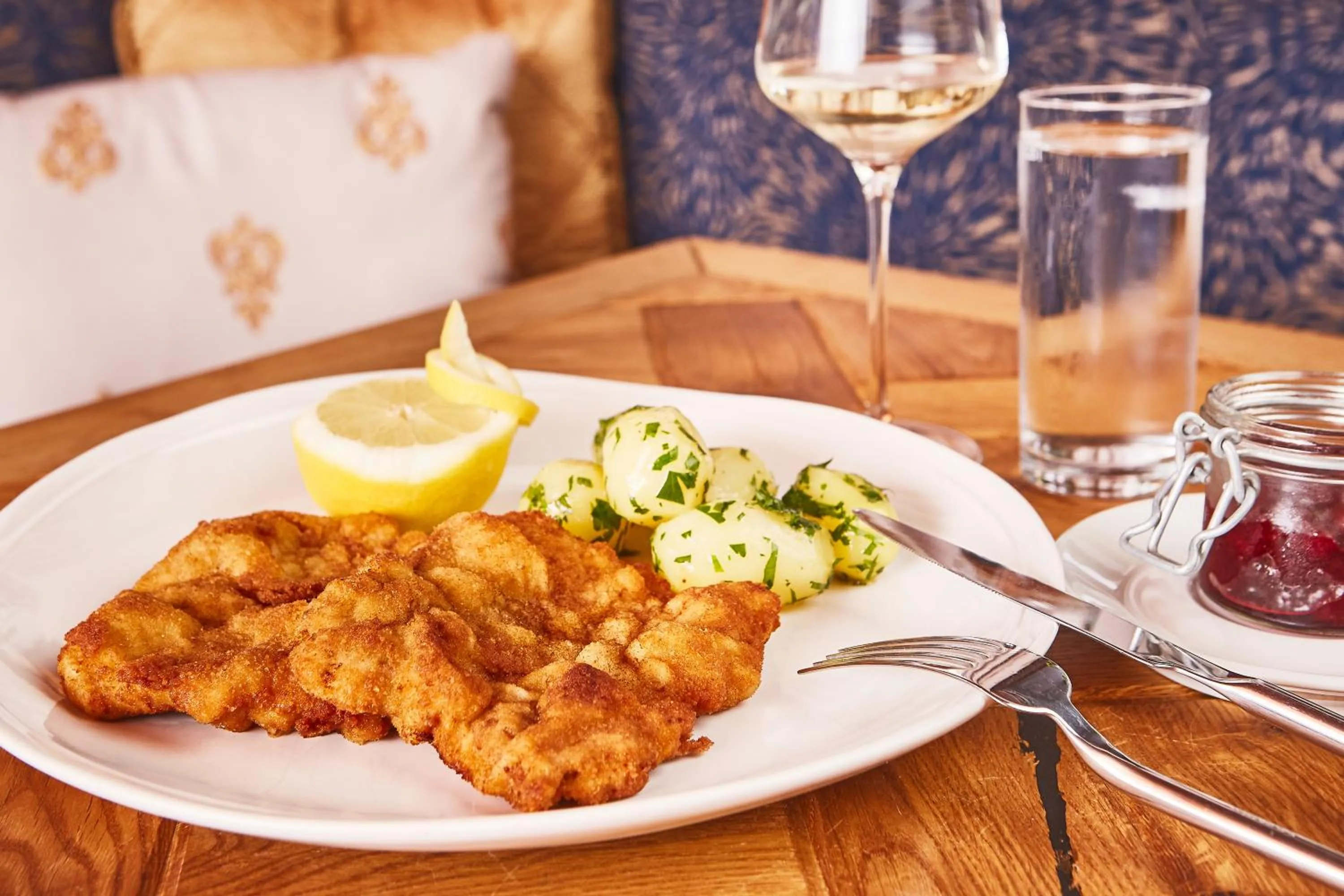 Food close-up in Boutique-Gasthof Ueberfuhr