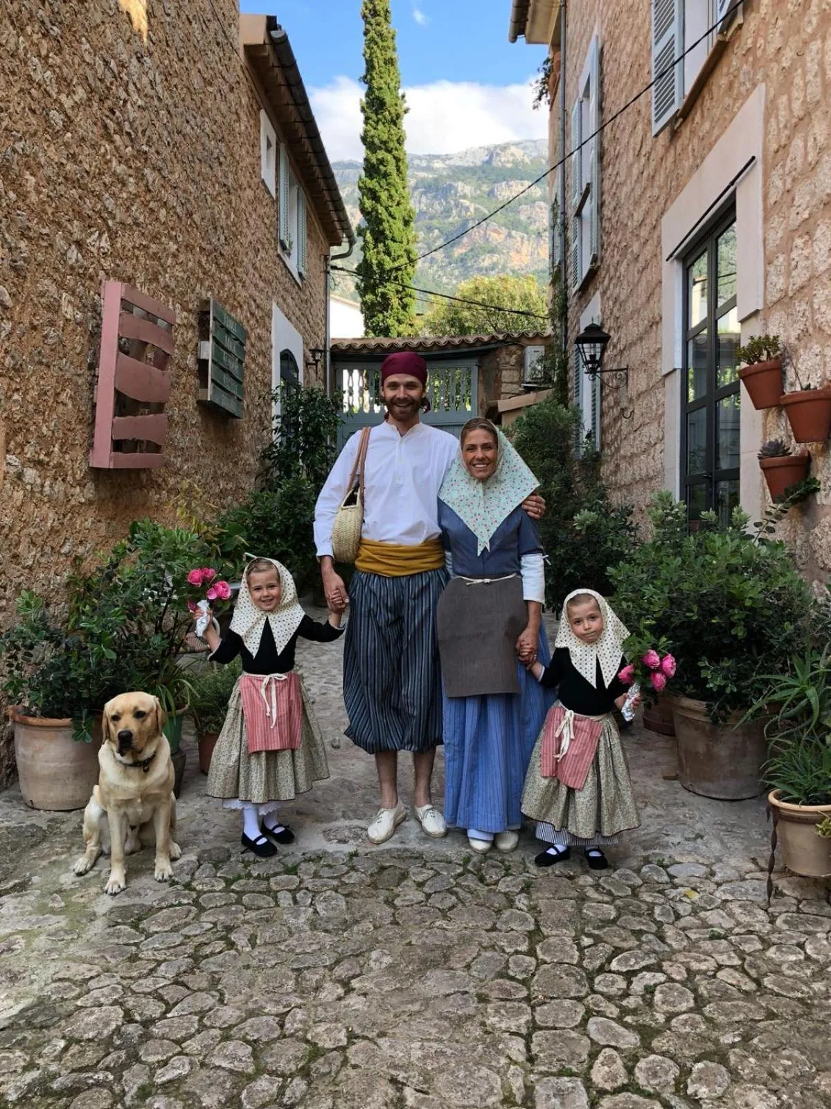 Family in Ecocirer Healthy Stay