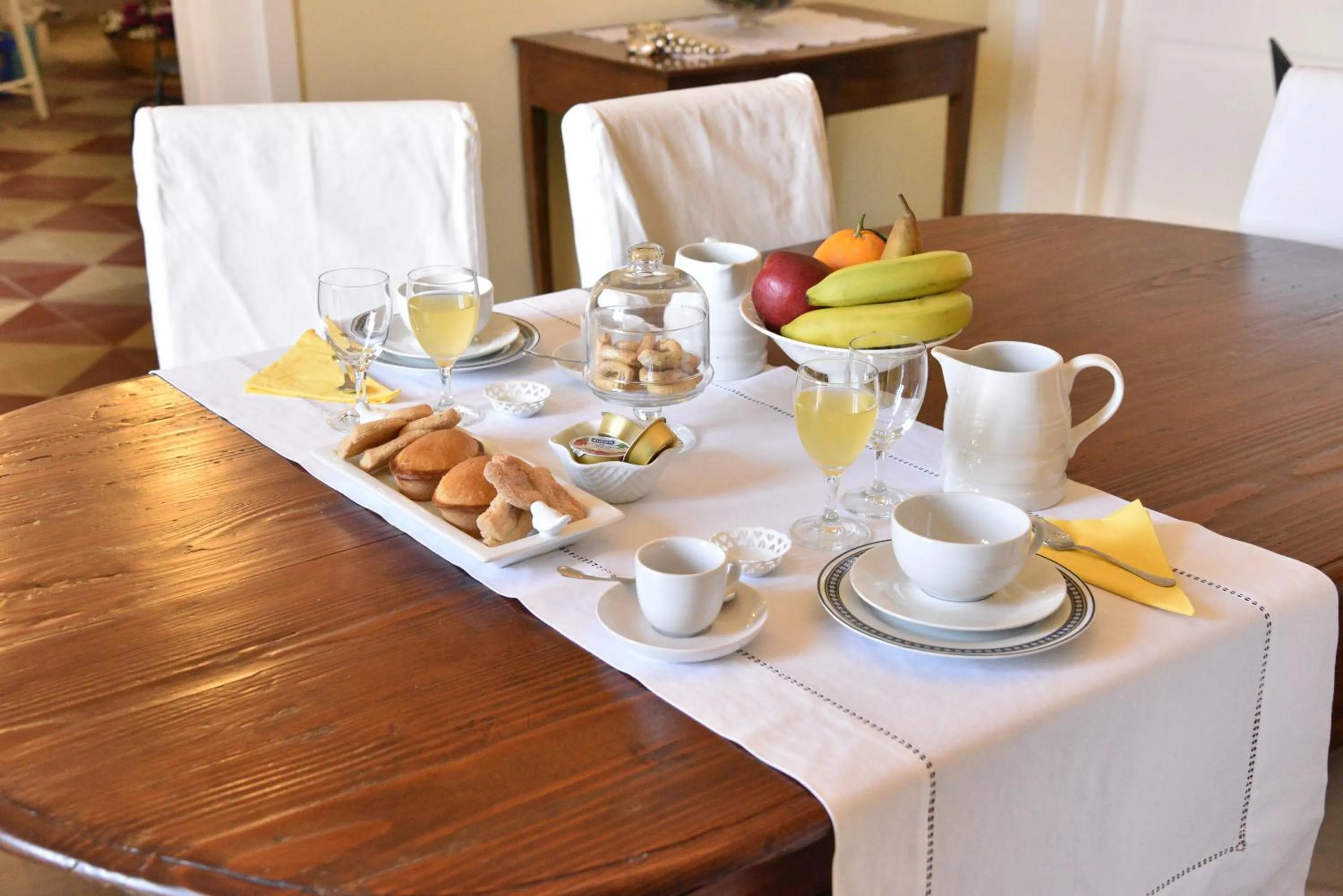 Communal lounge/ TV room in B&B Antica Corte