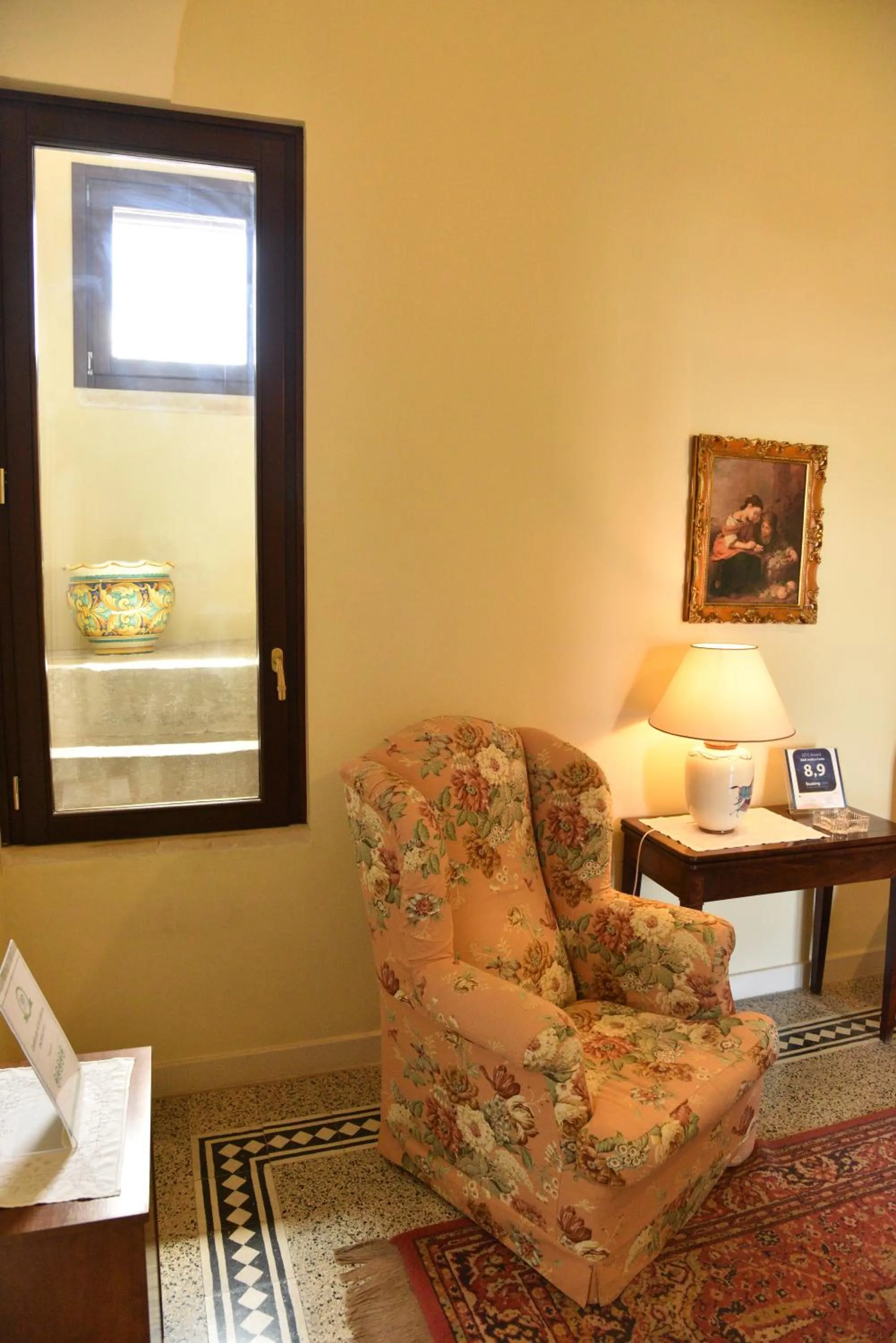 Communal lounge/ TV room in B&B Antica Corte