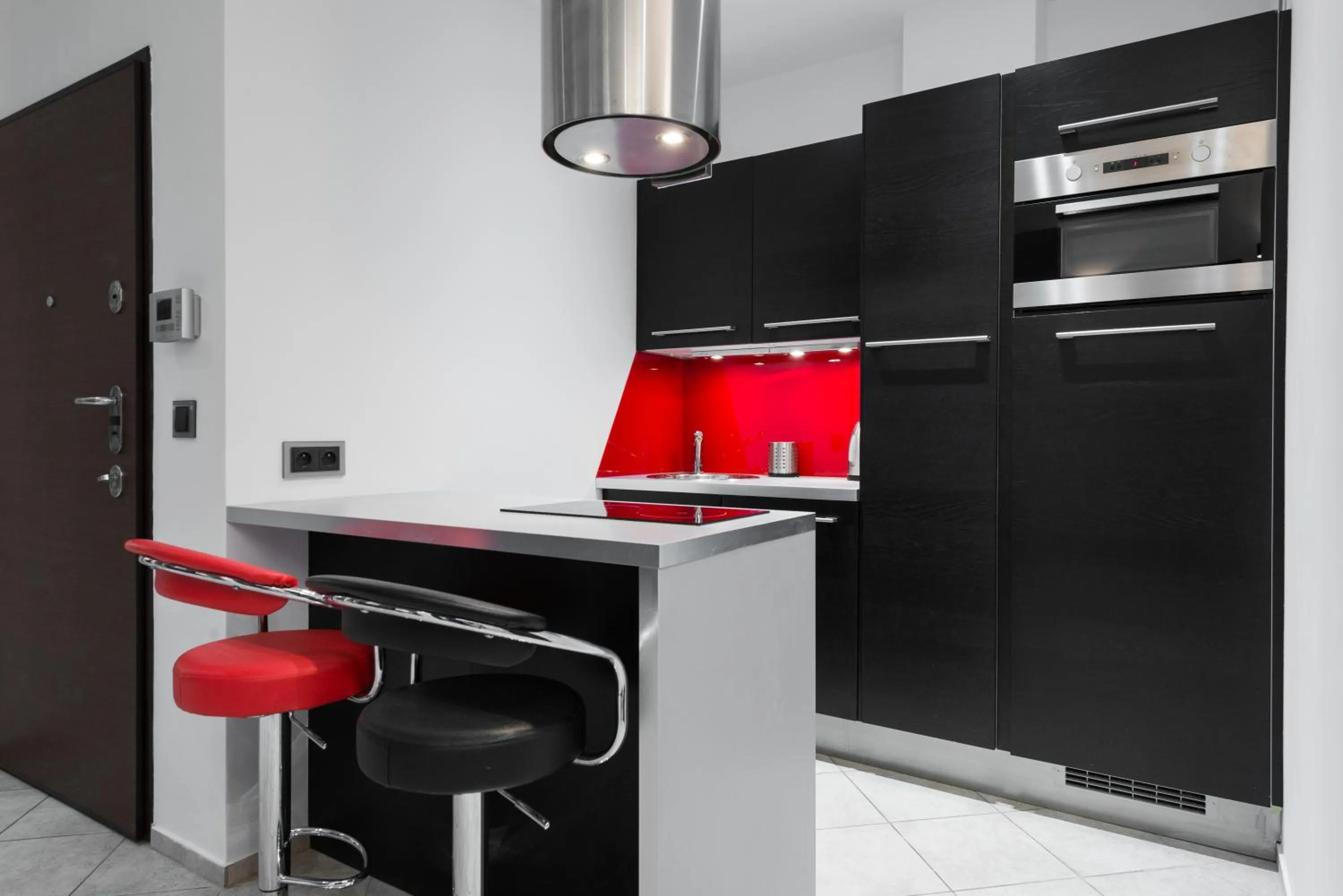 Kitchen or kitchenette in Szafarnia Apartments Old Town