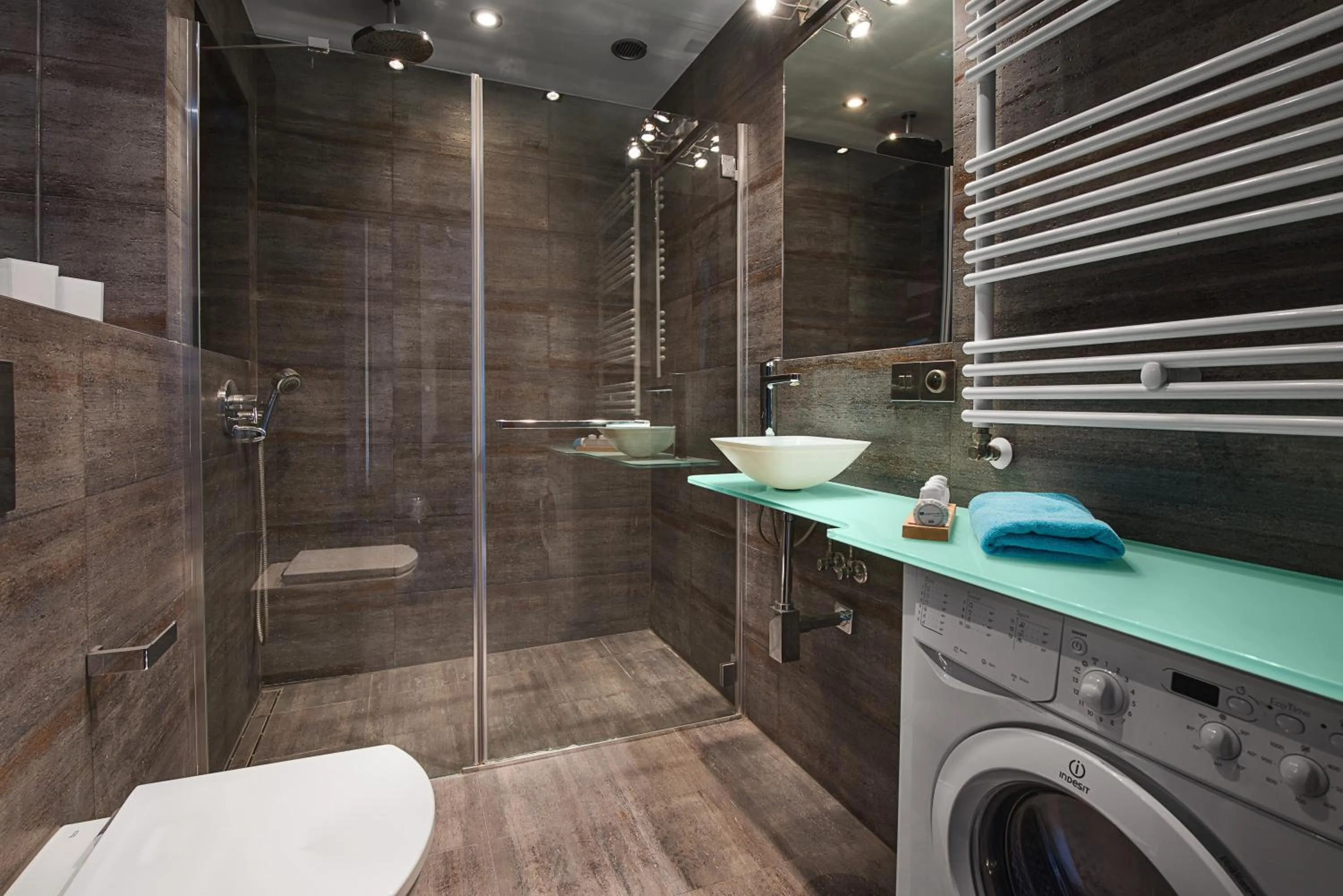 Bathroom in Szafarnia Apartments Old Town