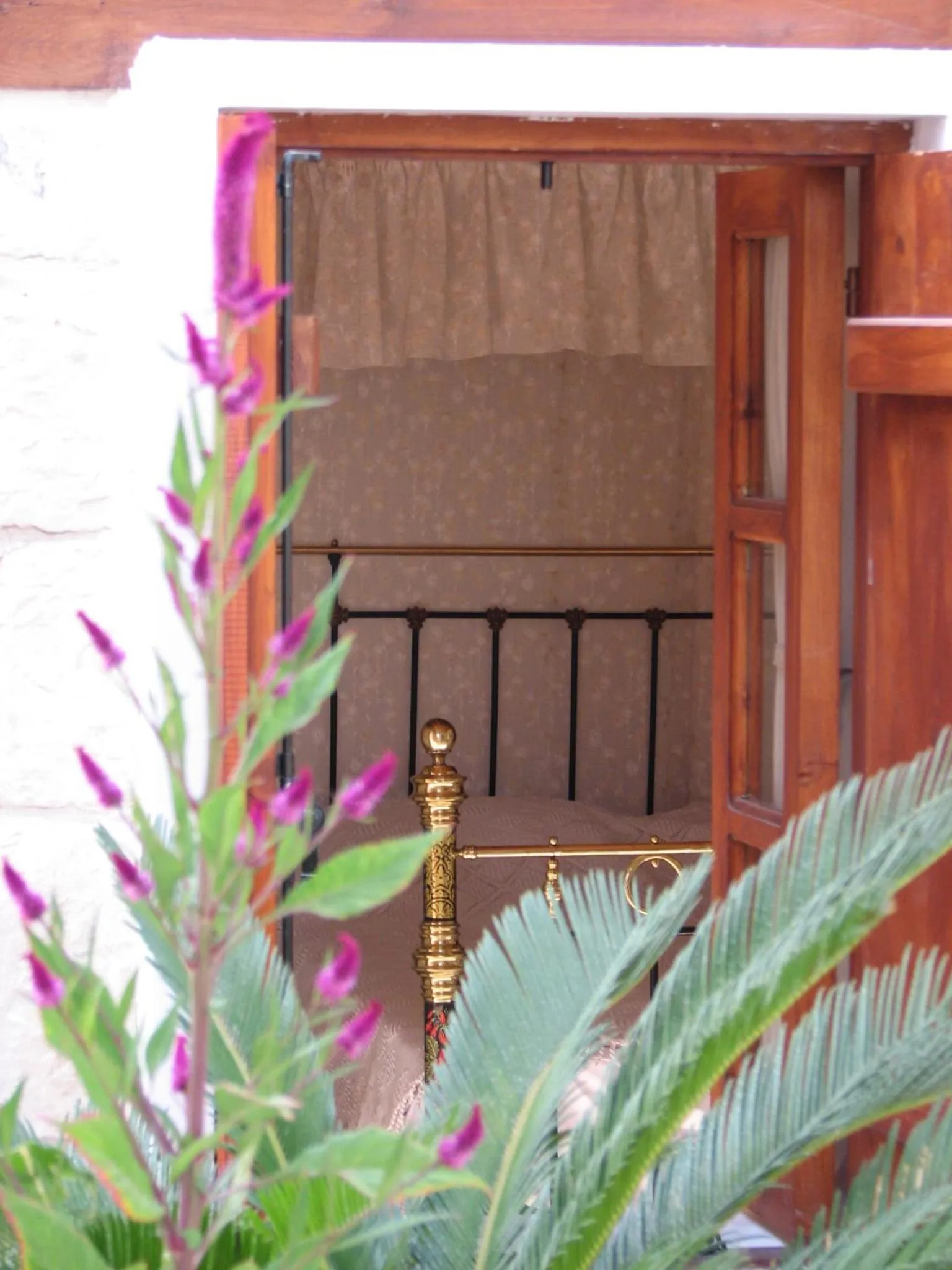 bunk bed in Lasa Heights Hotel