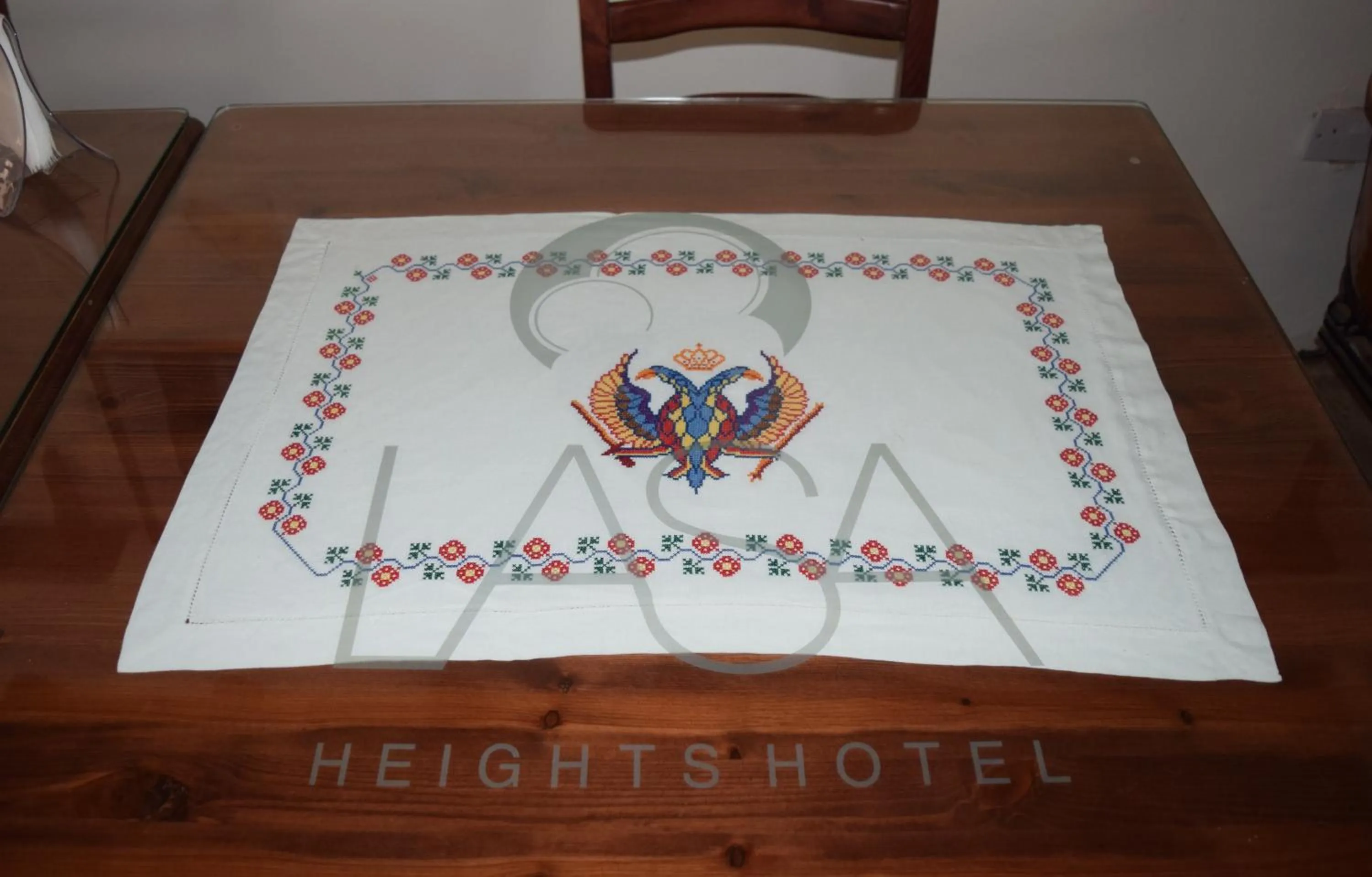 Decorative detail in Lasa Heights Hotel