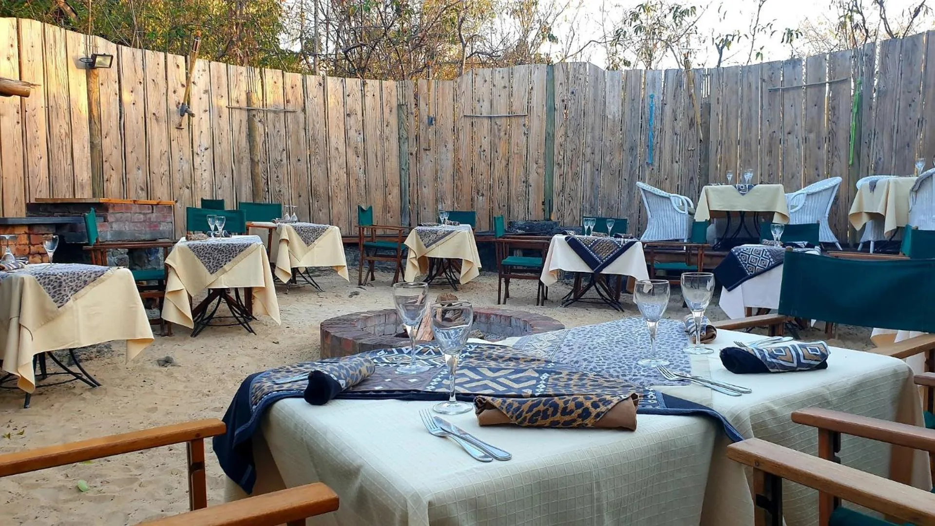 Restaurant/places to eat in Lodge Roche Tamarin