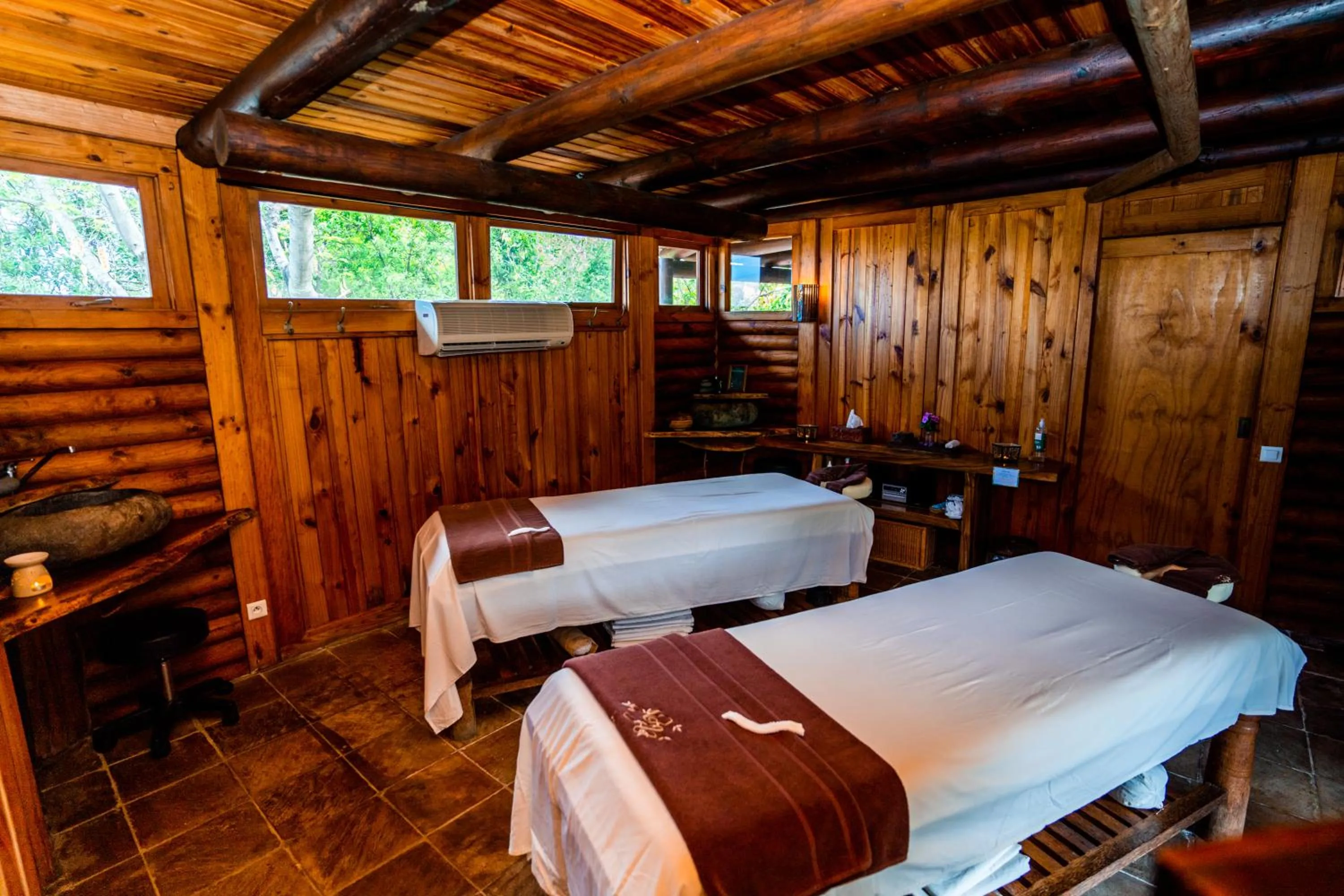 Spa and wellness centre/facilities in Lodge Roche Tamarin