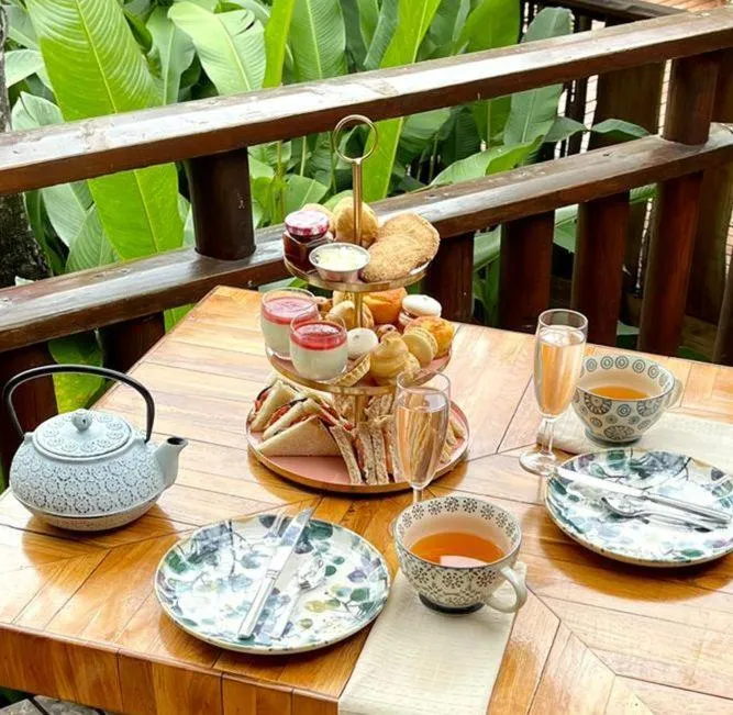 Restaurant/places to eat in Lodge Roche Tamarin