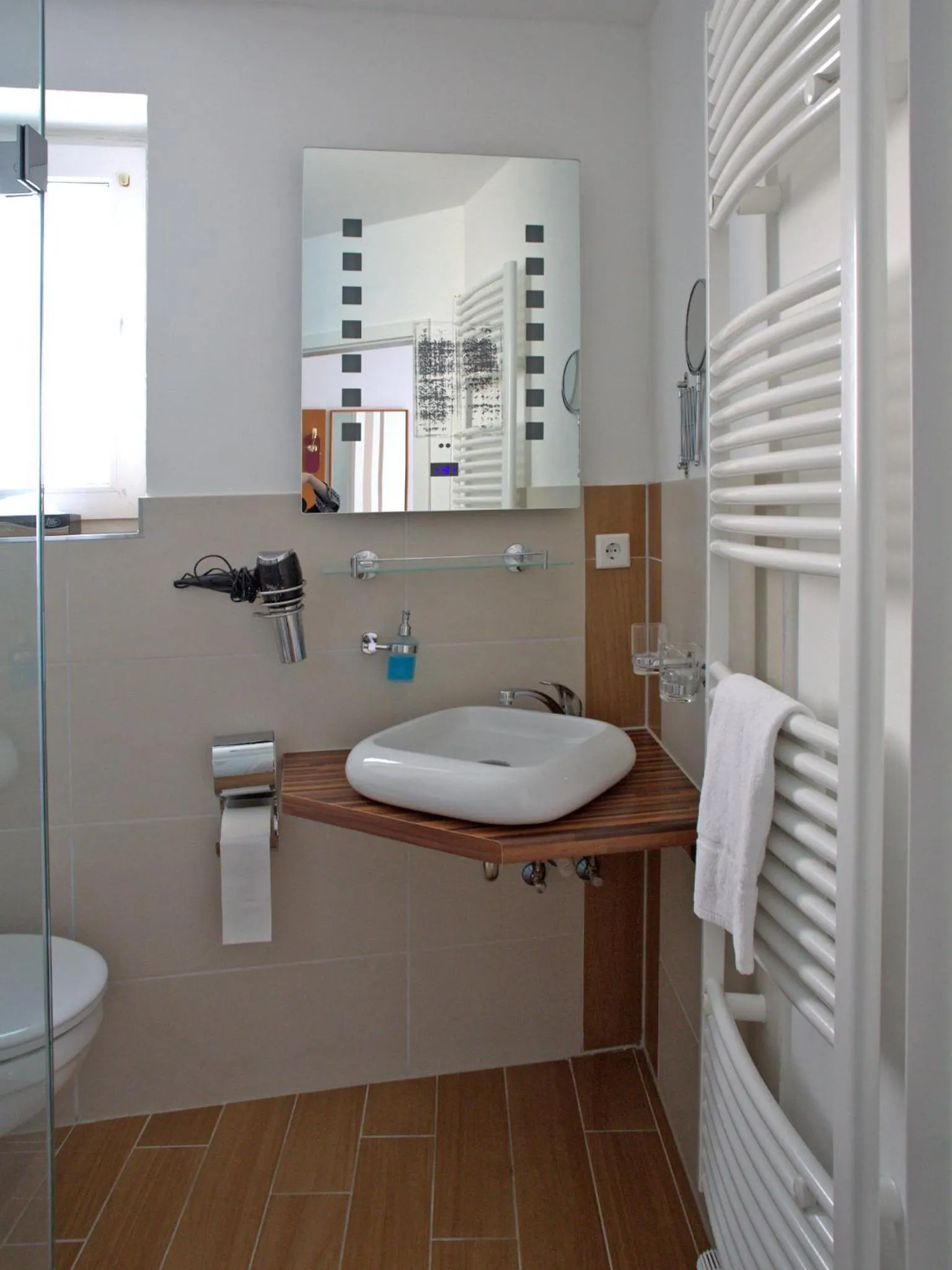 Photo of the whole room in Hotel Zum Wersehof