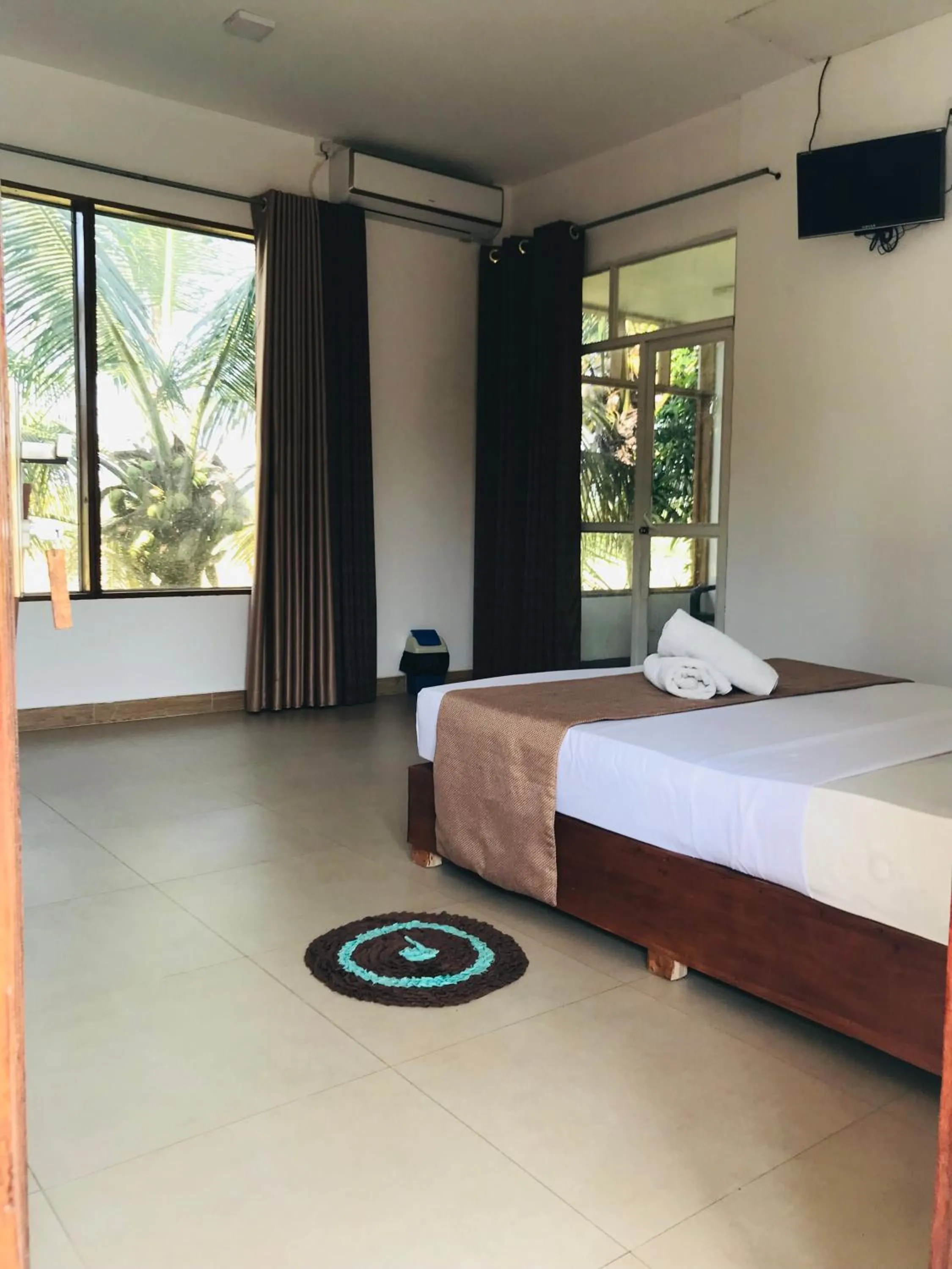 Bedroom, Bed in Rivonway Hotel Polonnaruwa