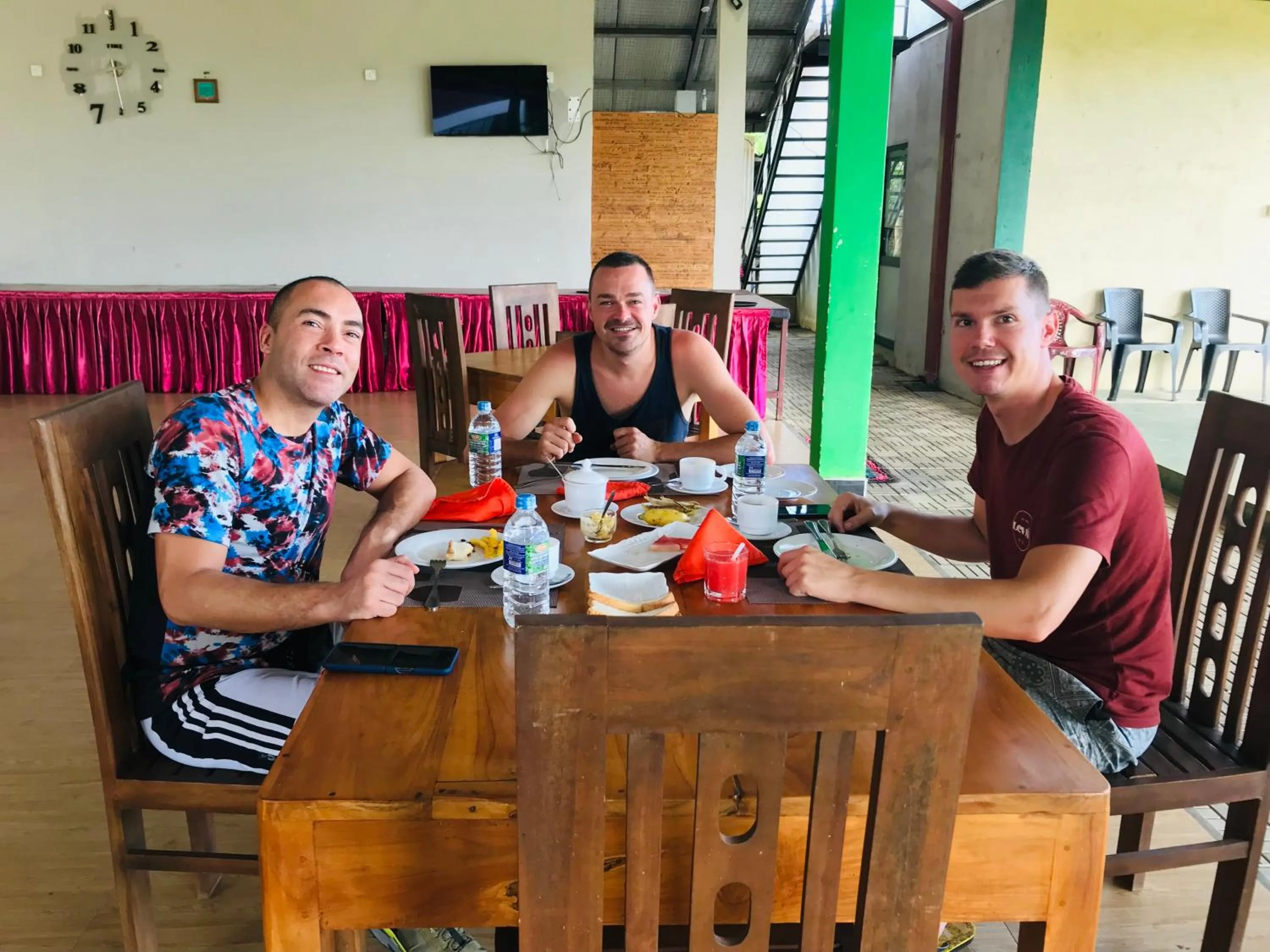 Restaurant/places to eat in Rivonway Hotel Polonnaruwa