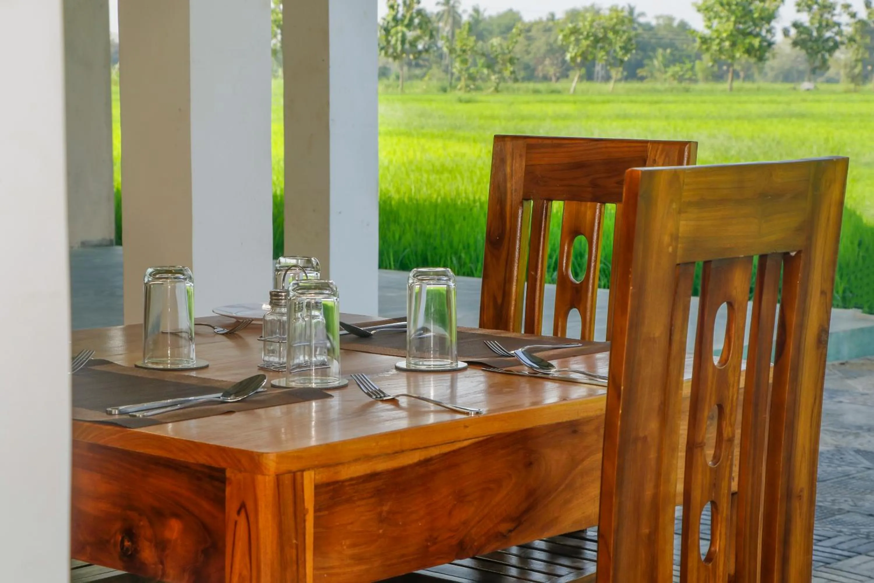 Restaurant/places to eat in Rivonway Hotel Polonnaruwa