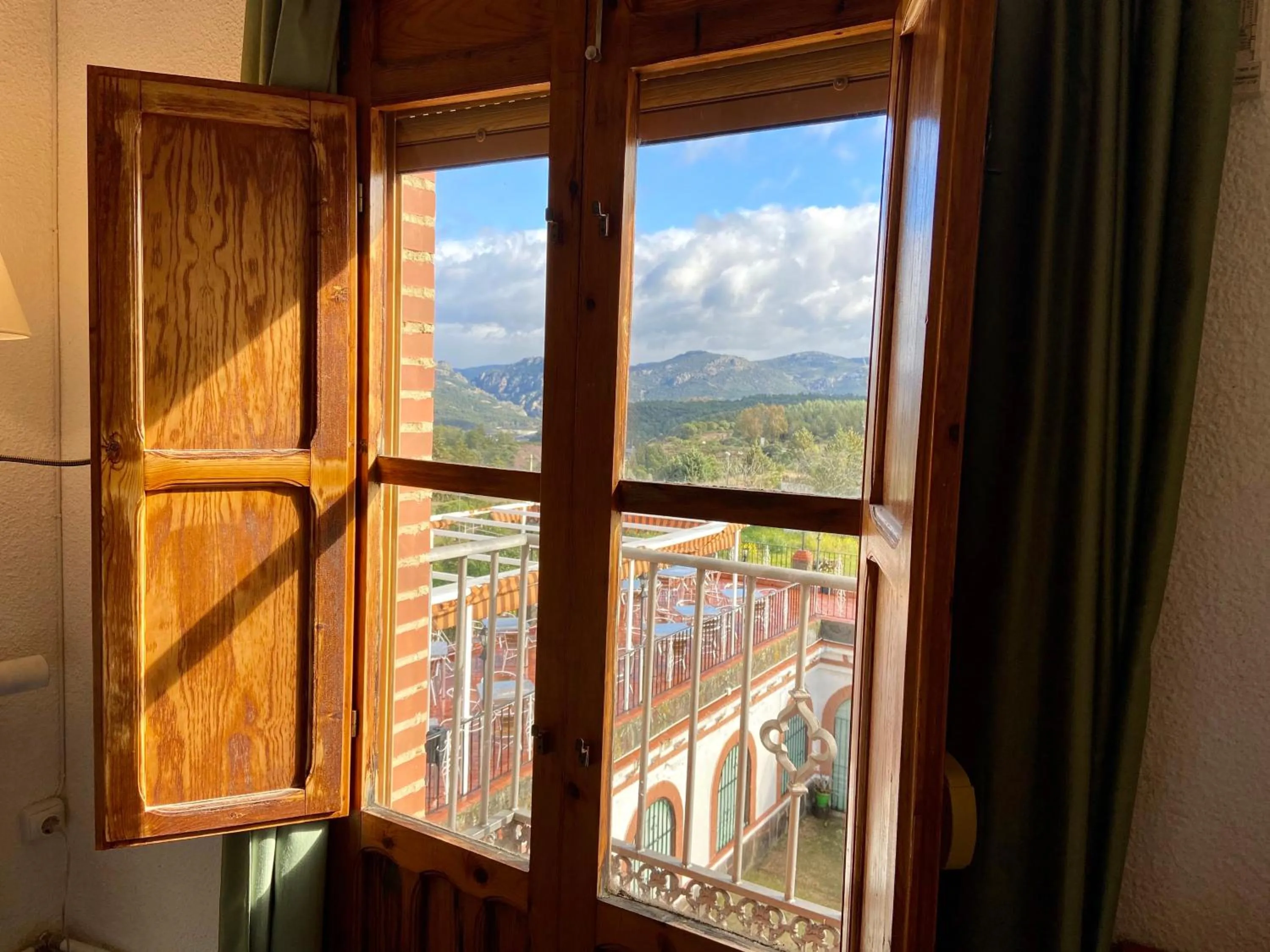 Mountain view in El Mesón de Despeñaperros