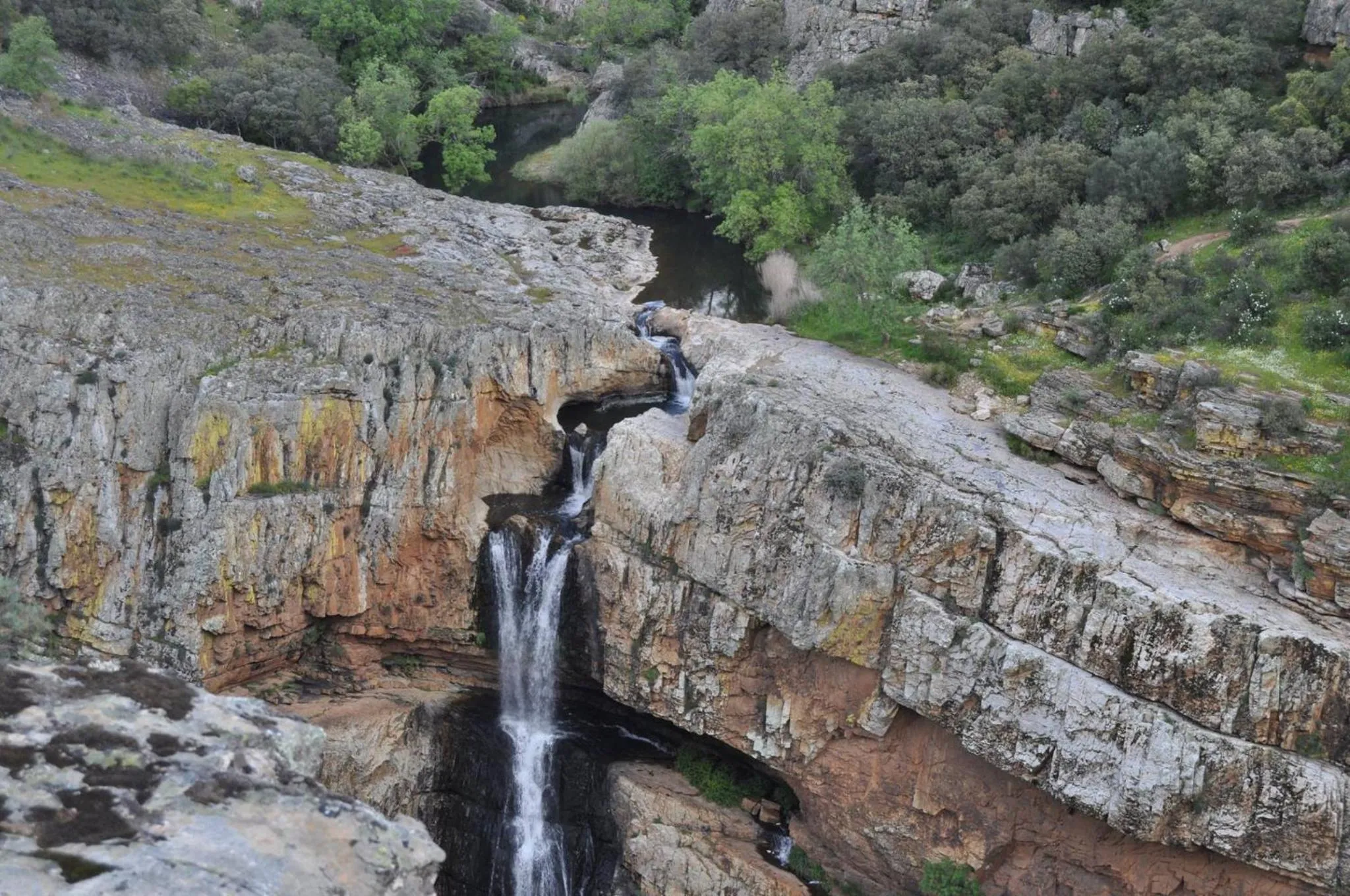 Nearby landmark in El Mesón de Despeñaperros
