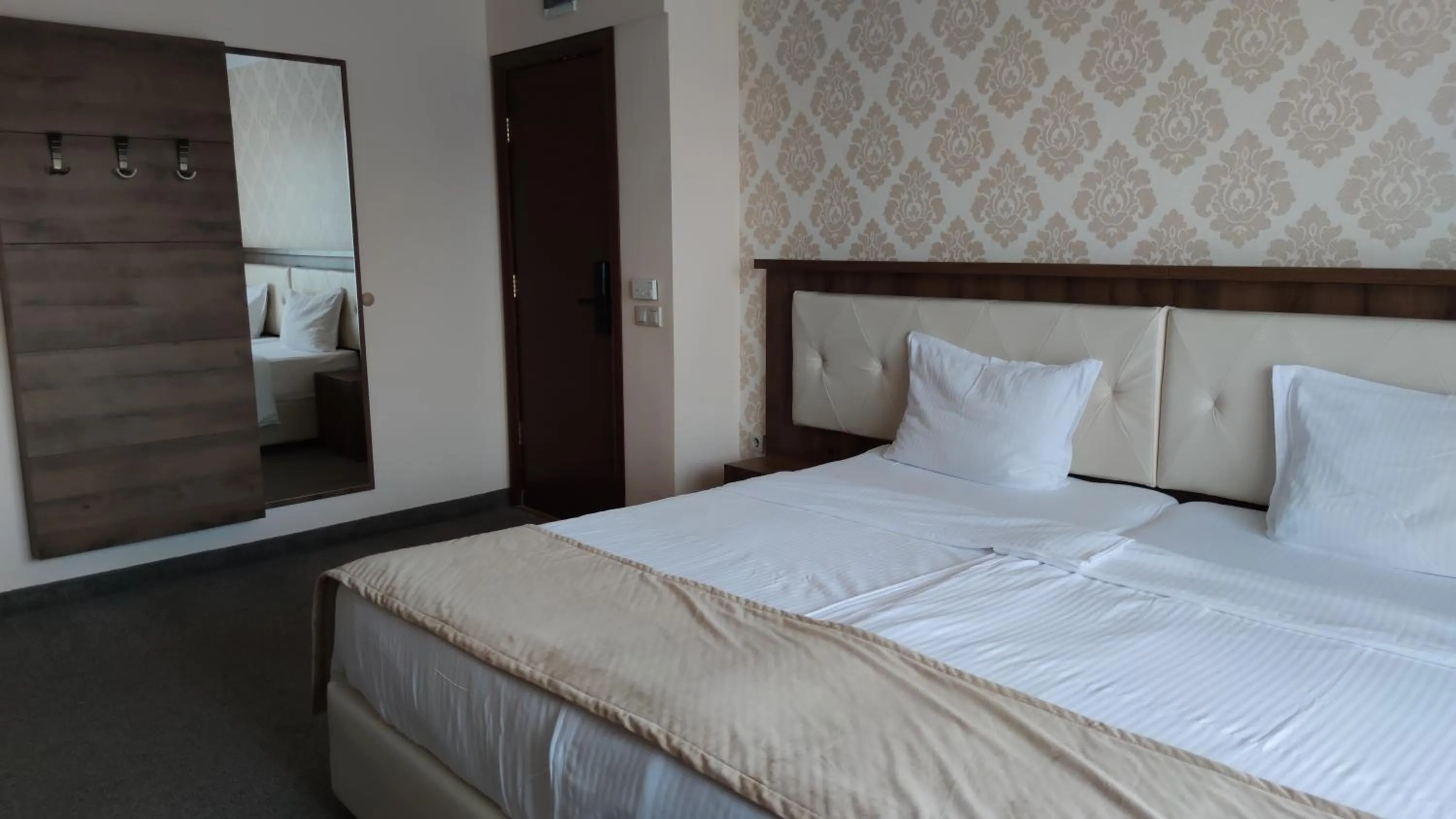 Photo of the whole room, Bed in SPA Hotel Medicus