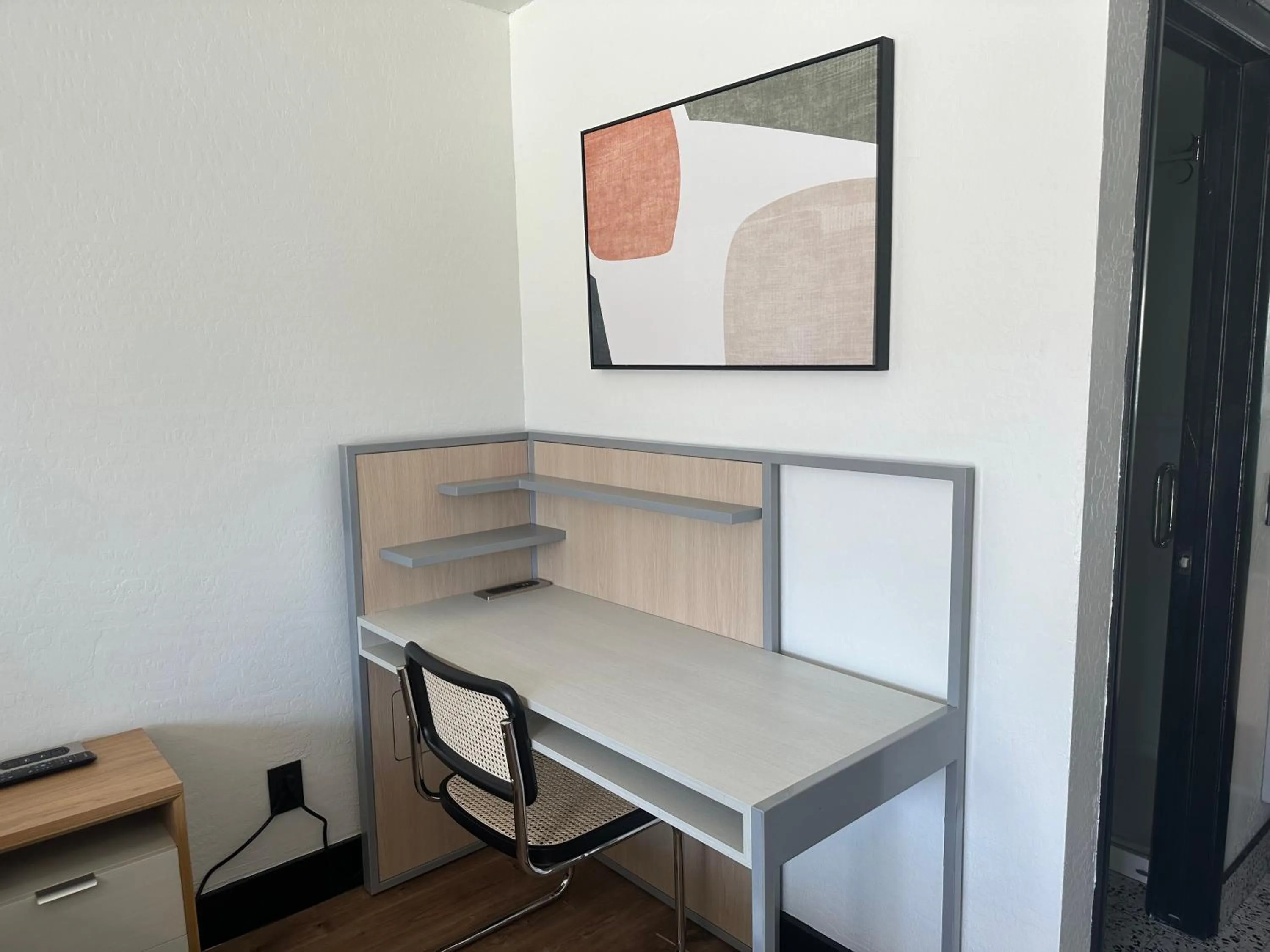 hair dresser in Sway Hotel Lake Havasu