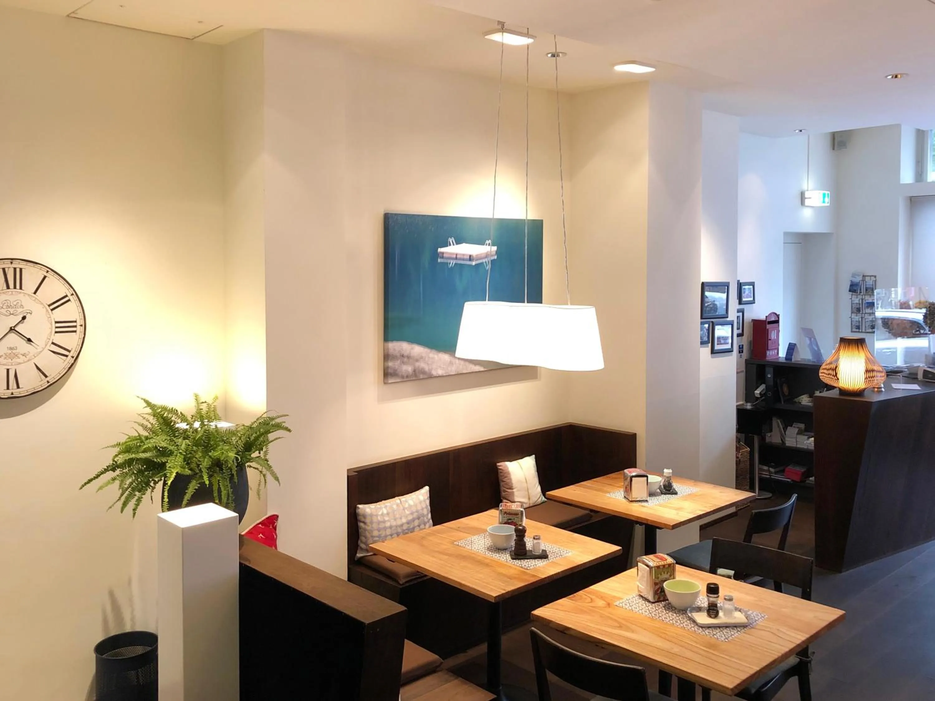 Restaurant/places to eat in Boutique Hotel NI-MO