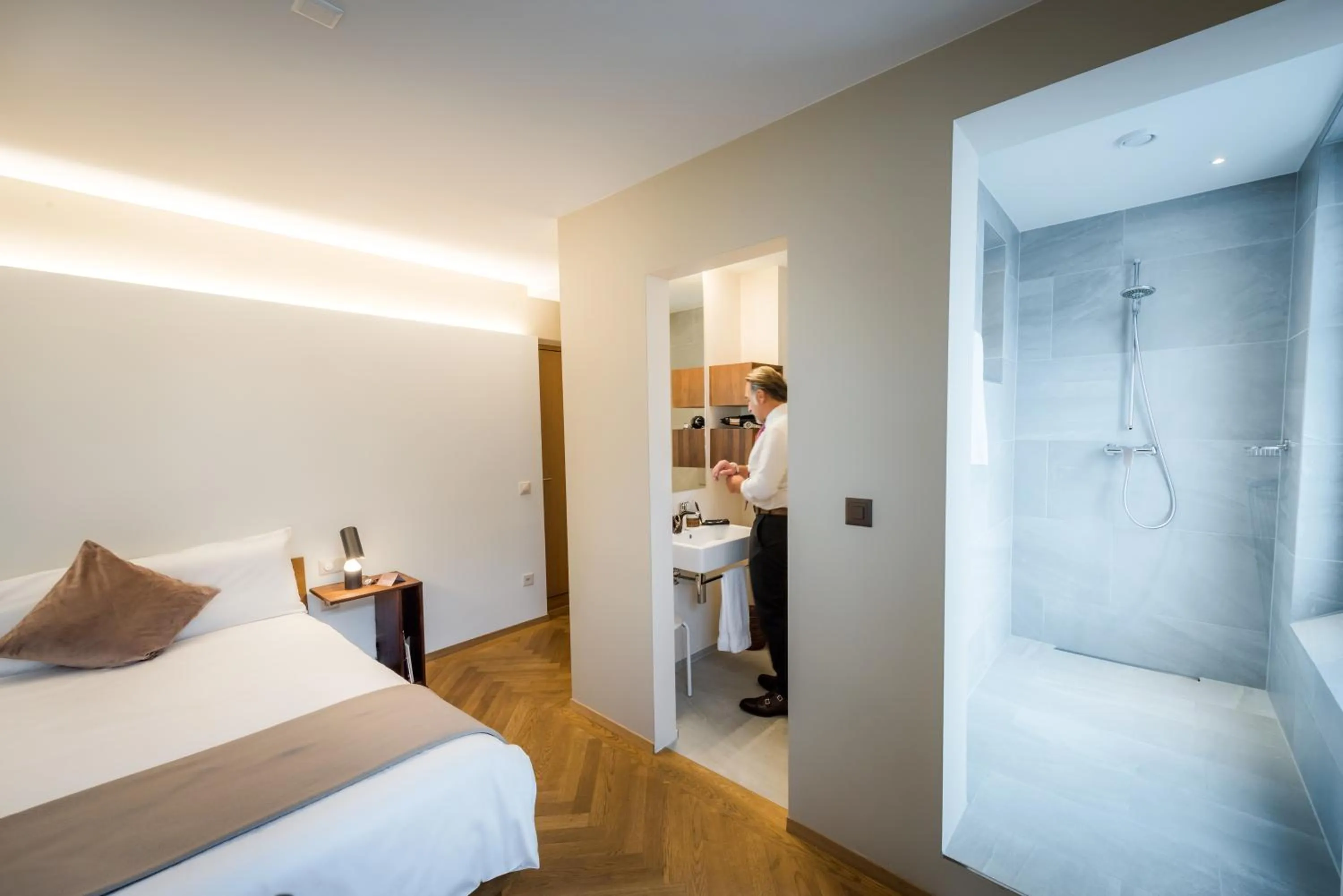 Photo of the whole room, Bed in Boutique Hotel NI-MO