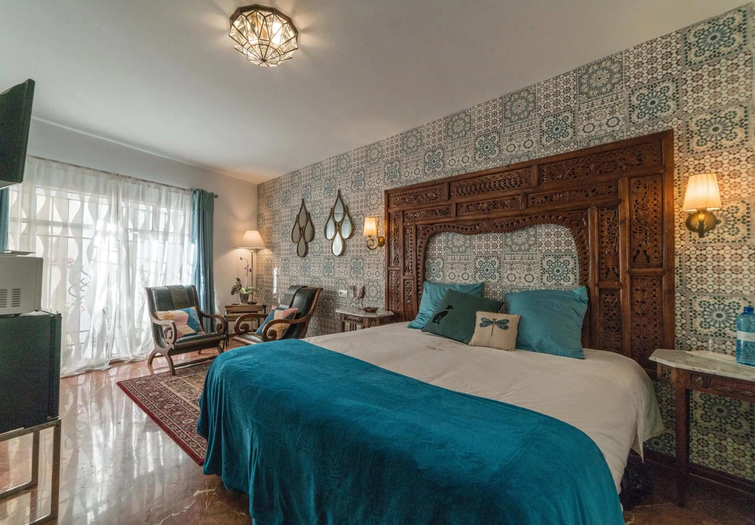 Photo of the whole room, Bed in Rey Don Pedro Luxury Home