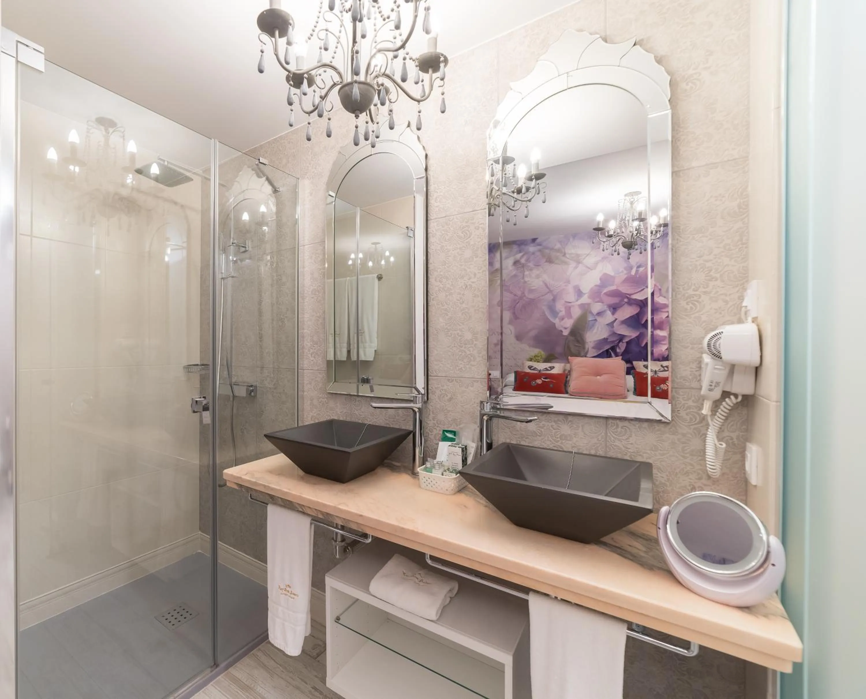 Bathroom in Rey Don Pedro Luxury Home