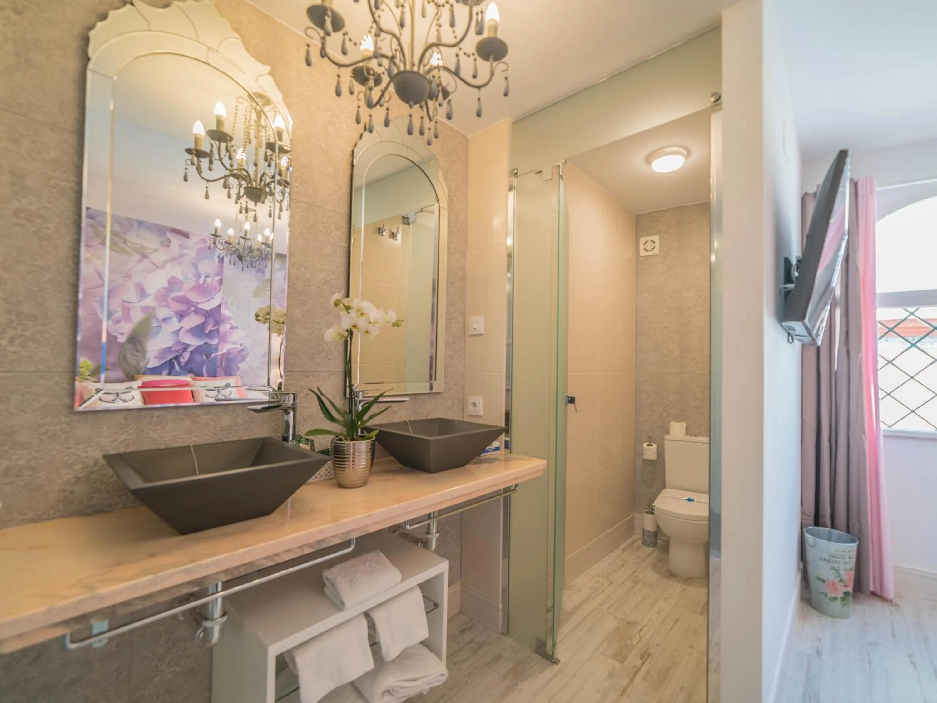 Bathroom in Rey Don Pedro Luxury Home