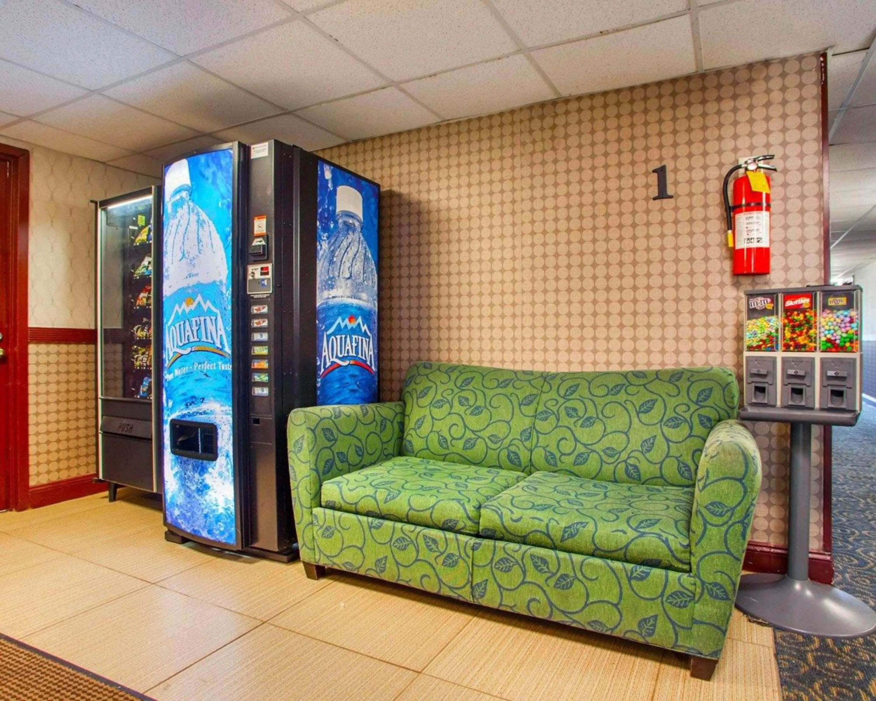 Lobby or reception in Rodeway Inn Meadowlands