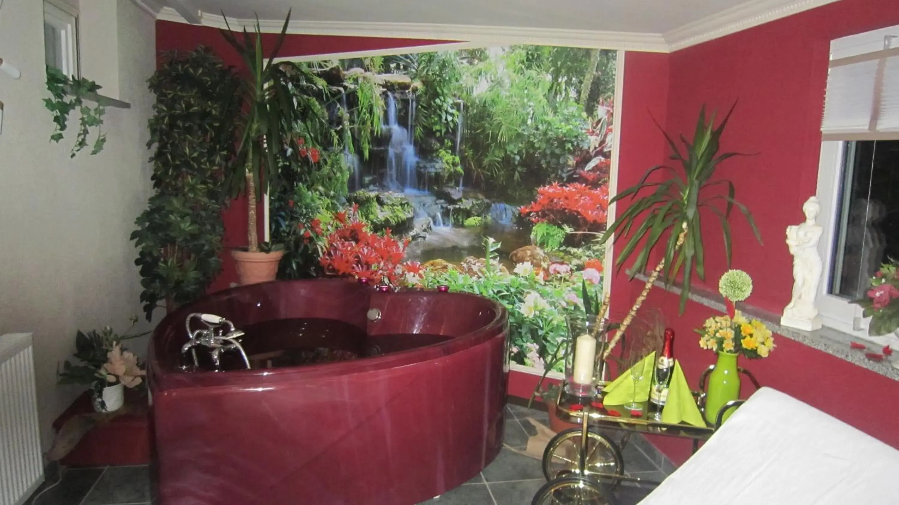 Comfort Single Room in Ahorn Hotel Comfort Single Room in Ahorn Hotel