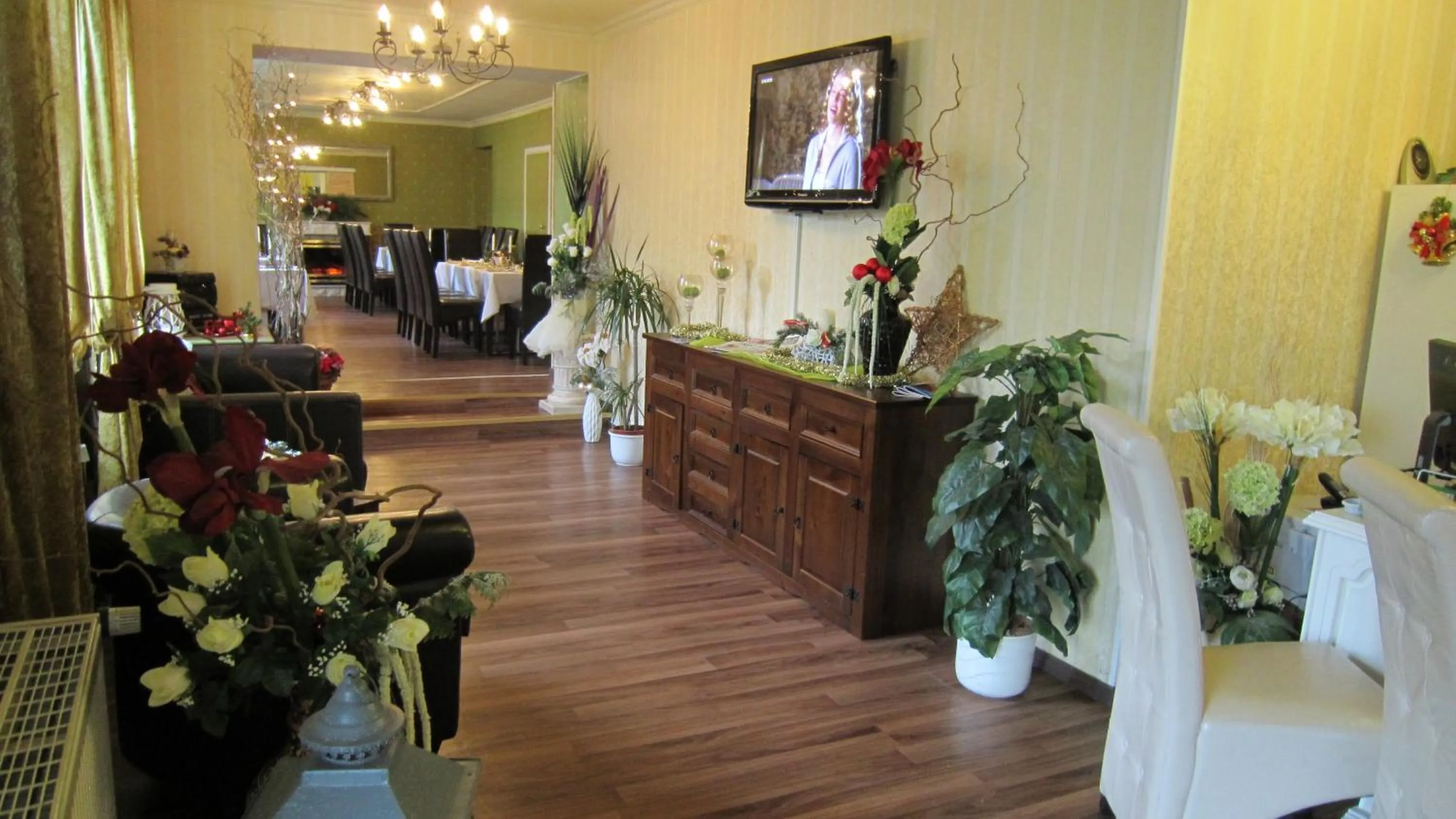 Lounge or bar in Ahorn Hotel