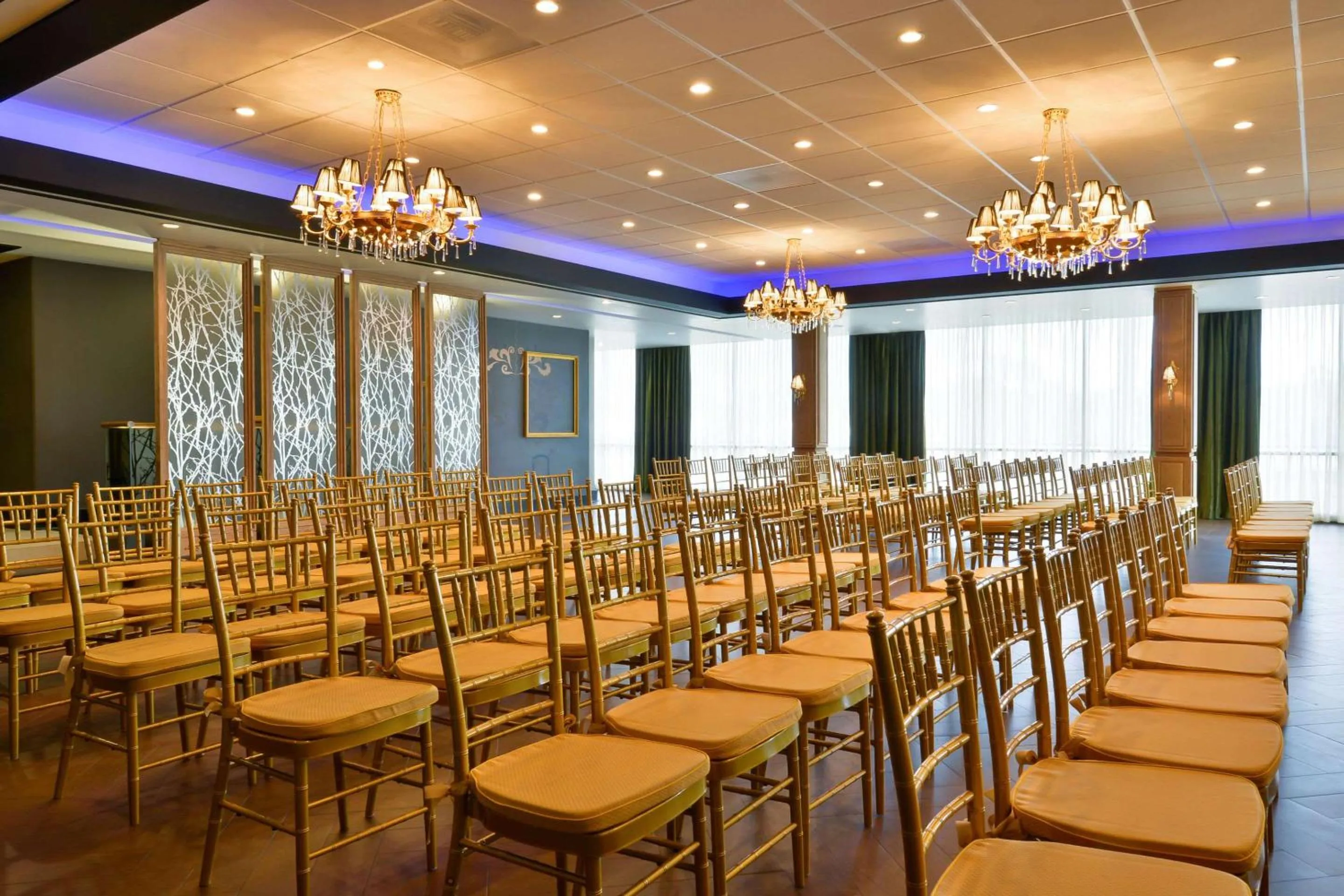 On site in The Hills Hotel, an IHG Hotel