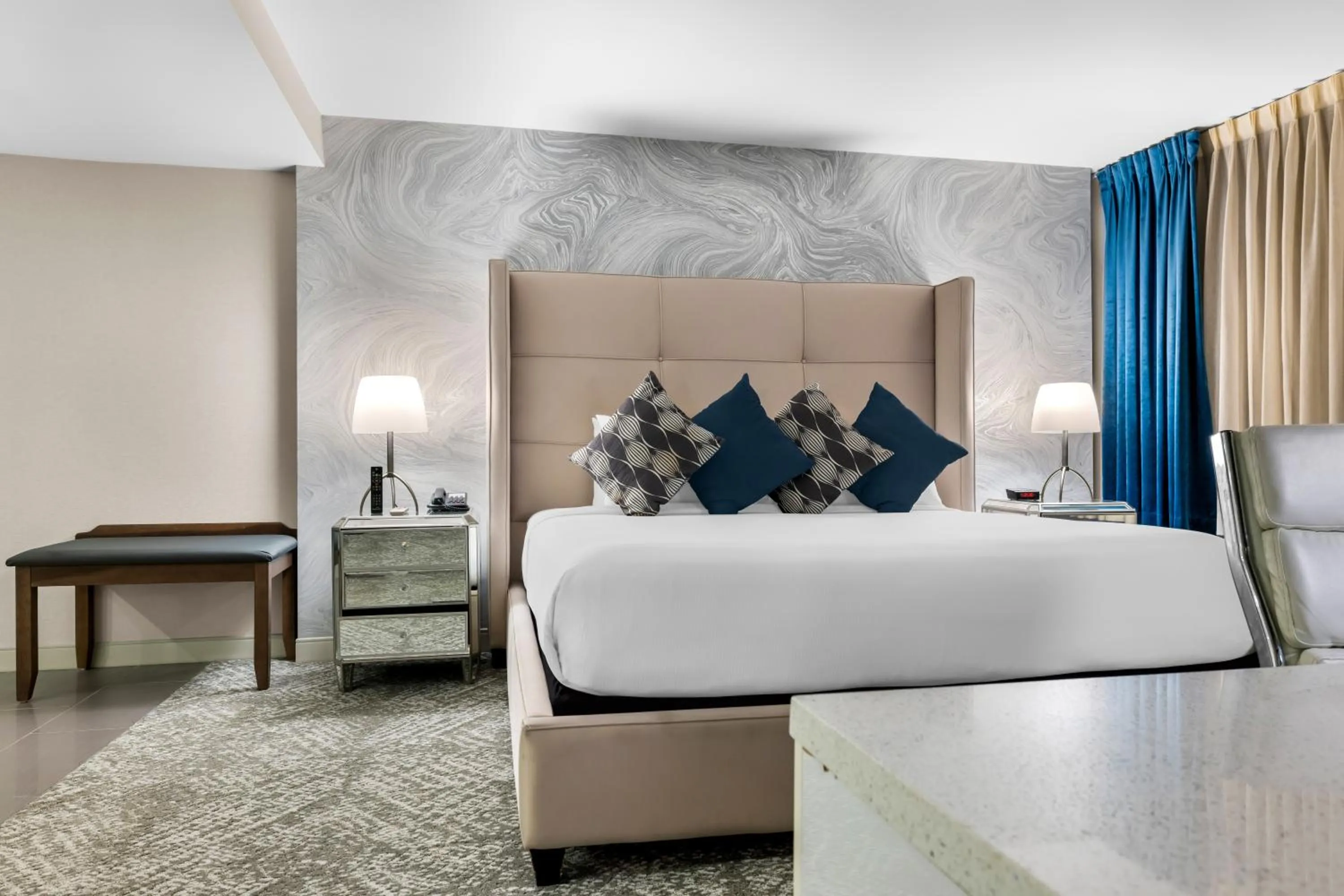 Bed in The Hills Hotel, an IHG Hotel