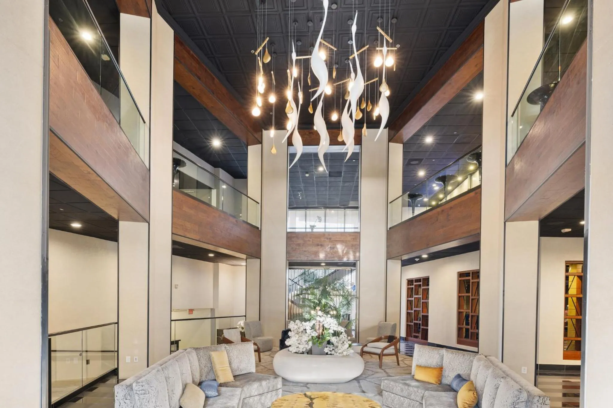 Property building in voco Laguna Hills by IHG