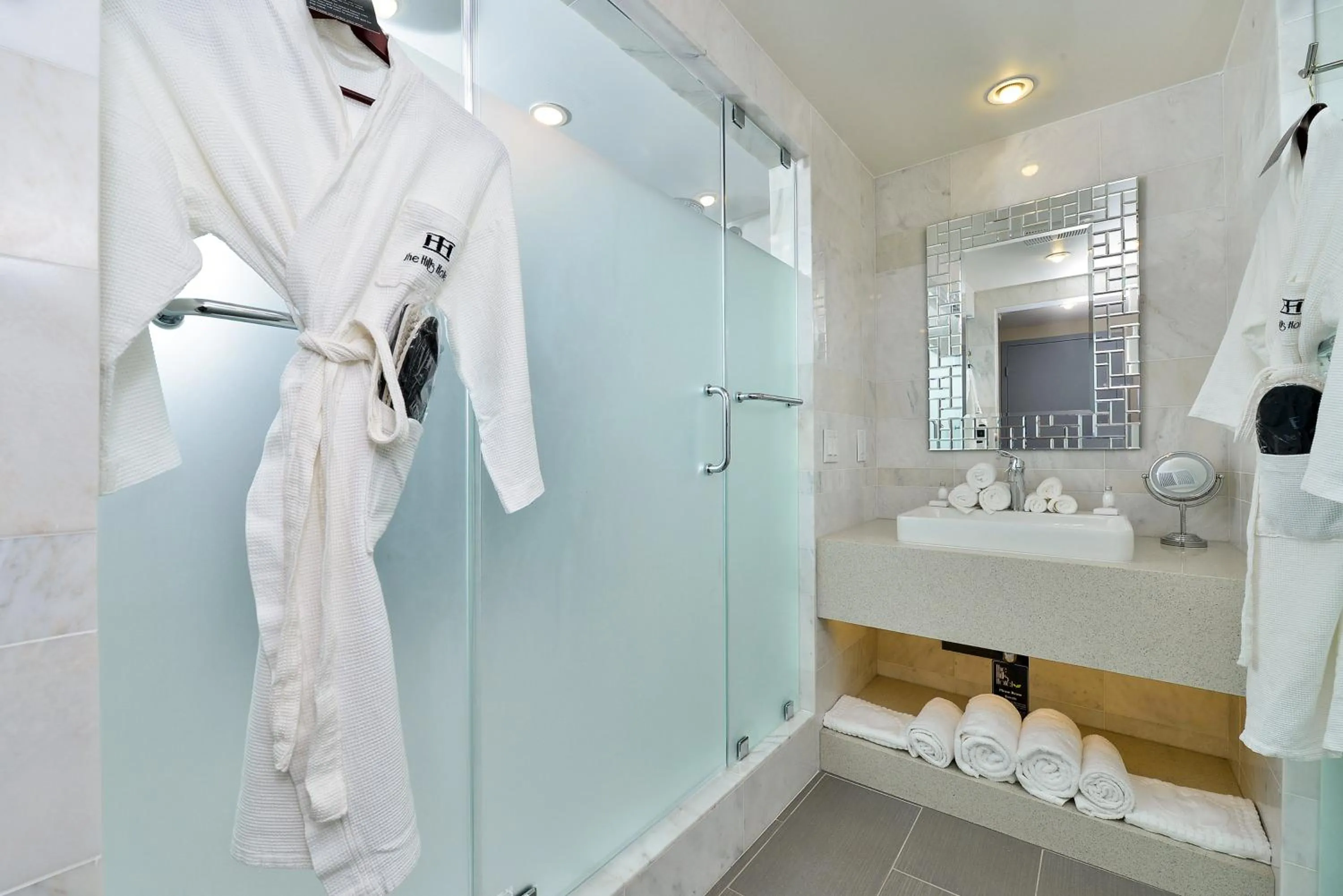 Photo of the whole room in The Hills Hotel, an IHG Hotel