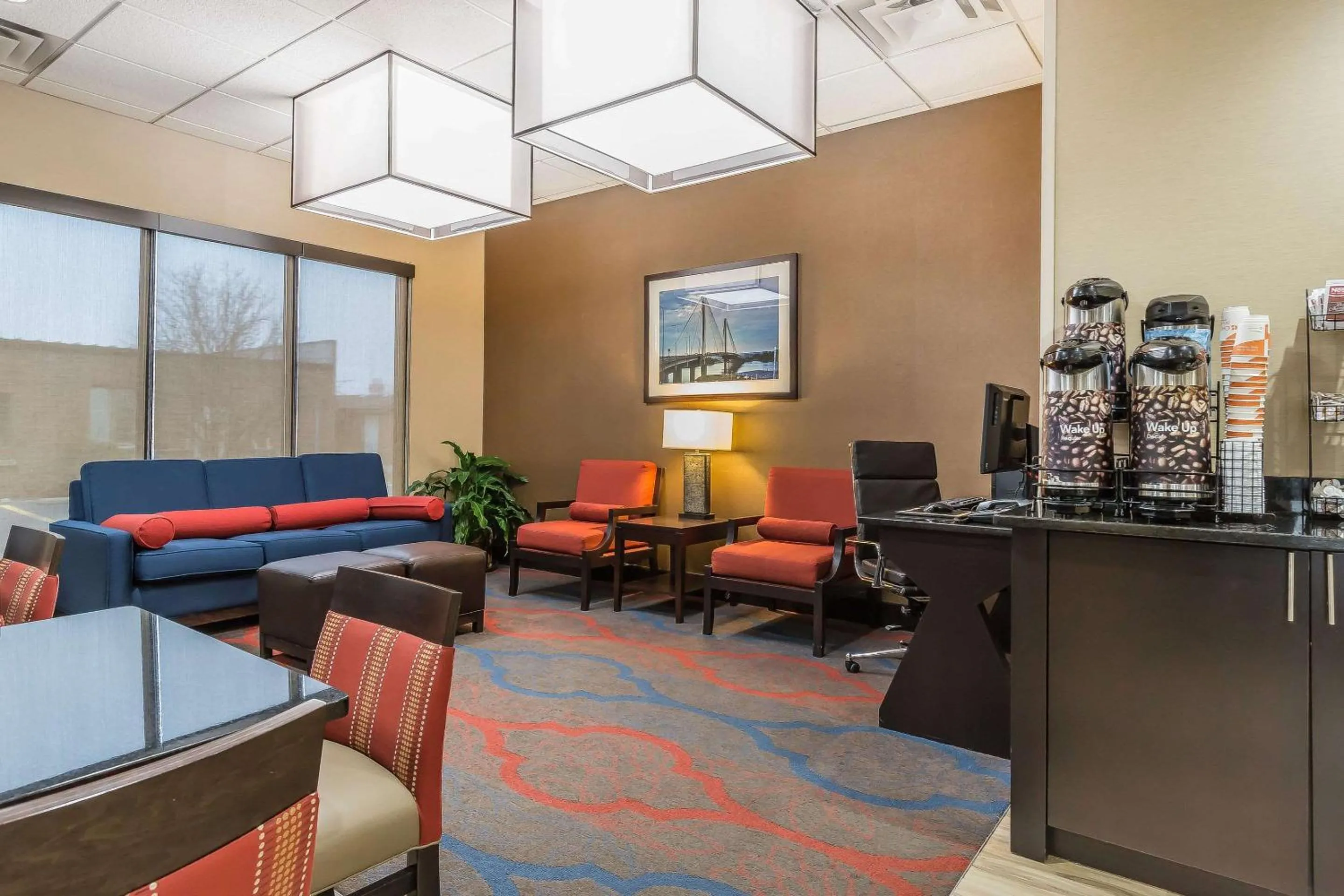 Restaurant/places to eat in Comfort Inn Alton near I-255