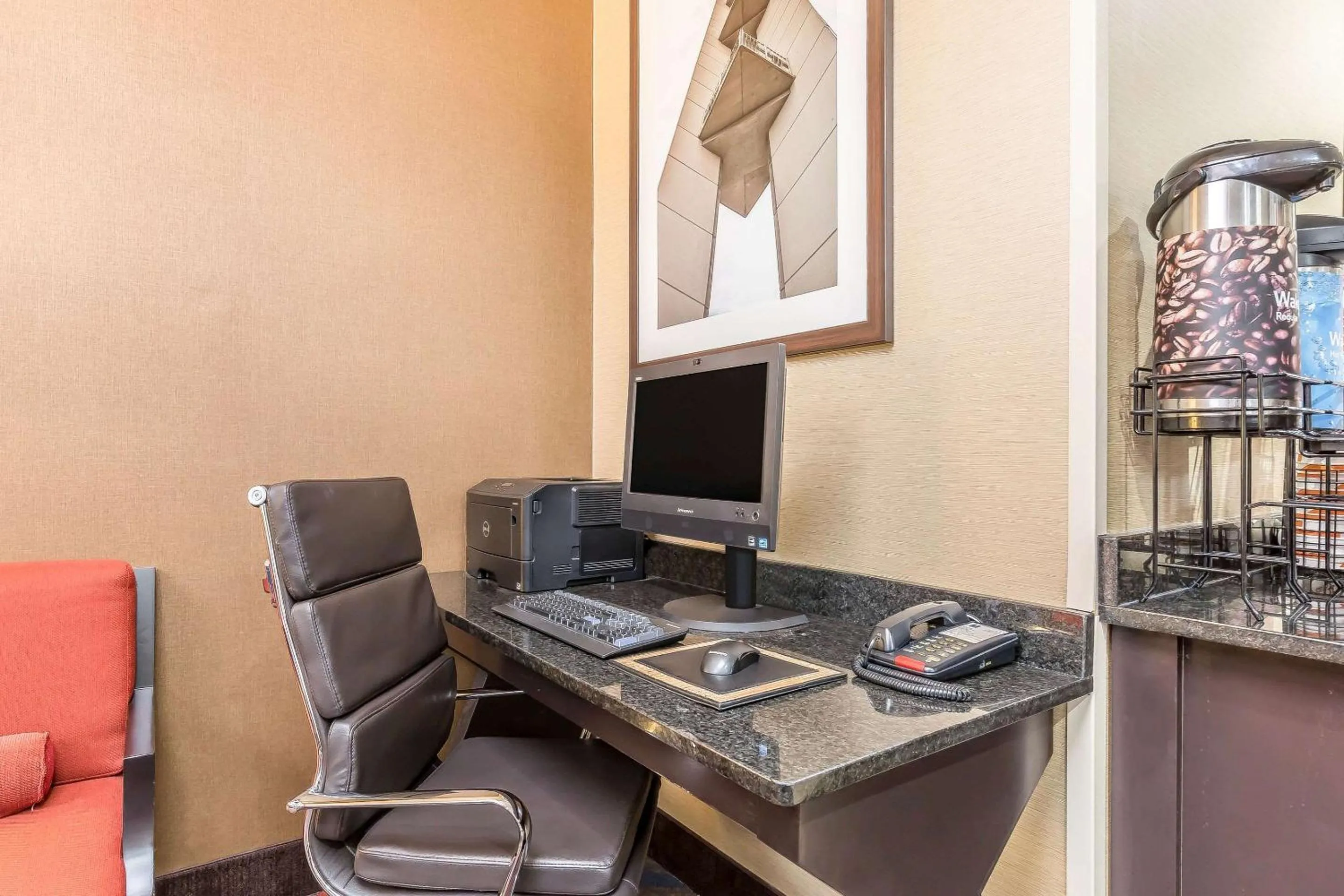 Business facilities in Comfort Inn Alton near I-255