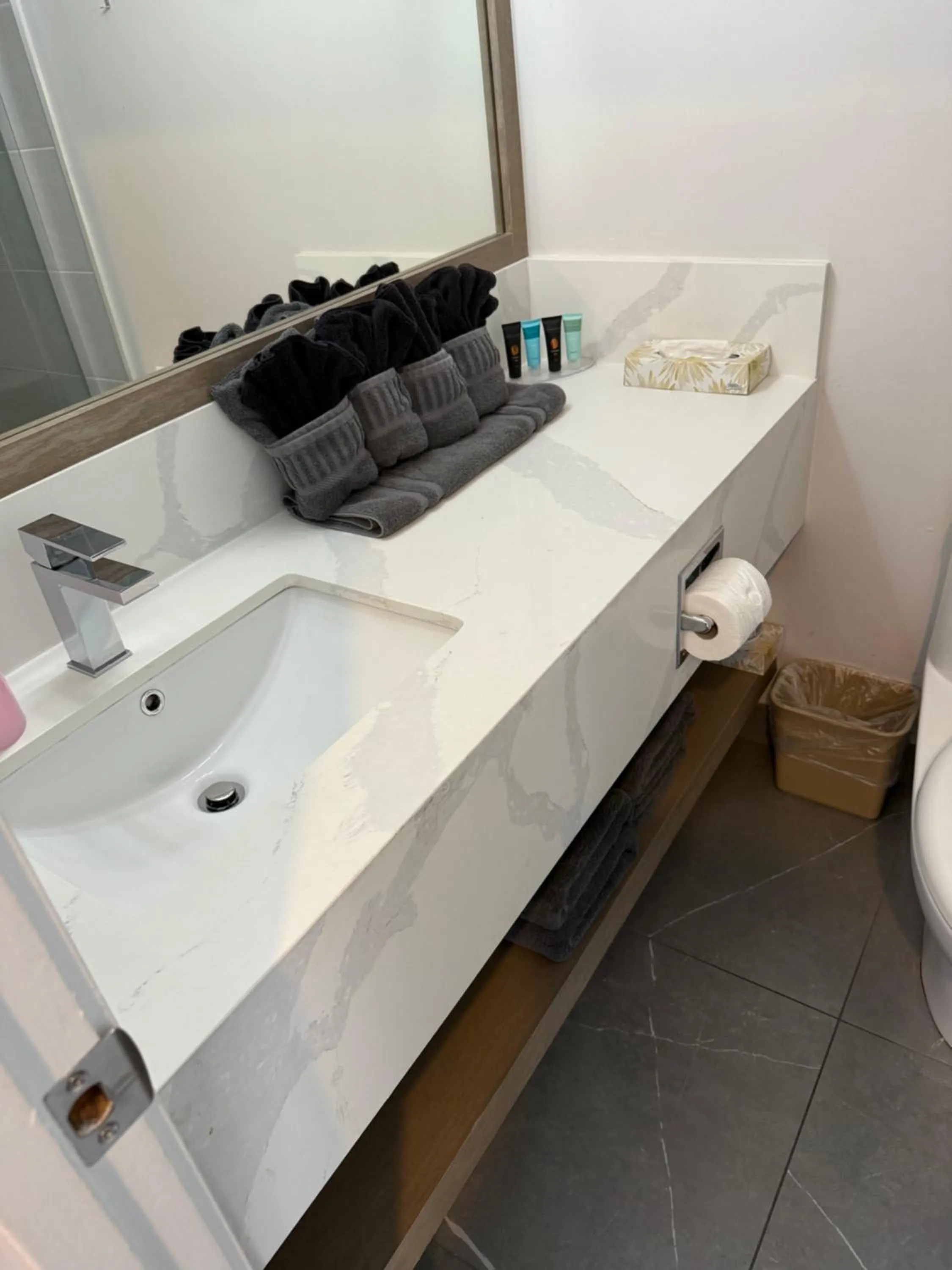 towels in Sand Pebbles Inn