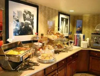 Breakfast in Baymont by Wyndham Griffin