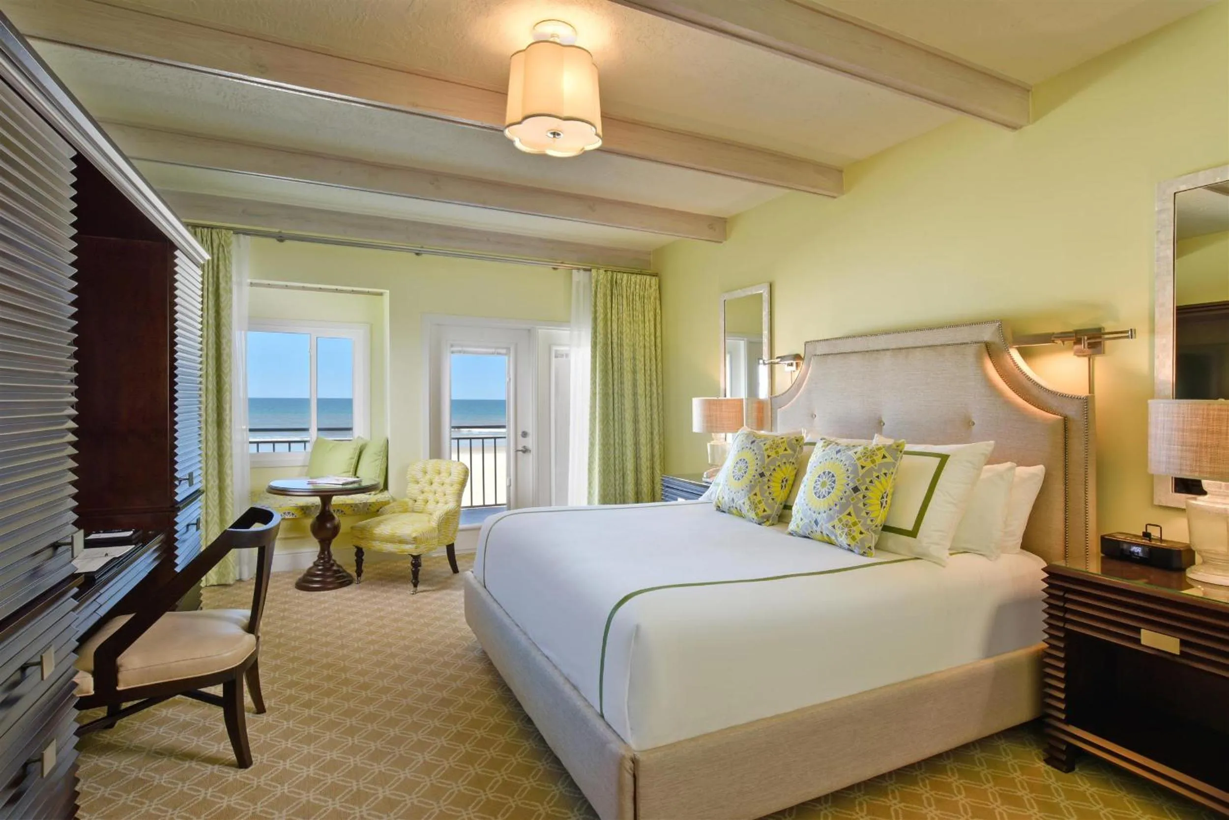 Sea view, Bed in The Lodge & Club at Ponte Vedra Beach