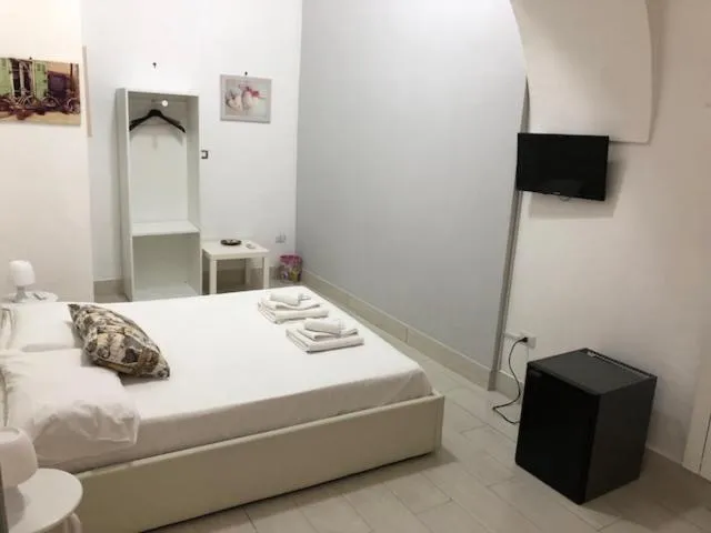 Bed in Almayer al Duomo