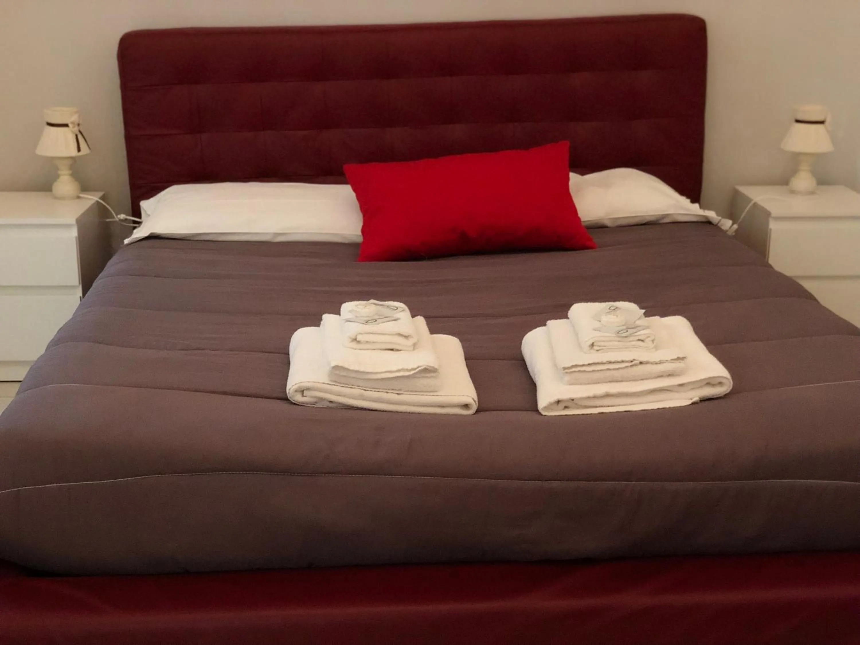 Bed in Almayer al Duomo