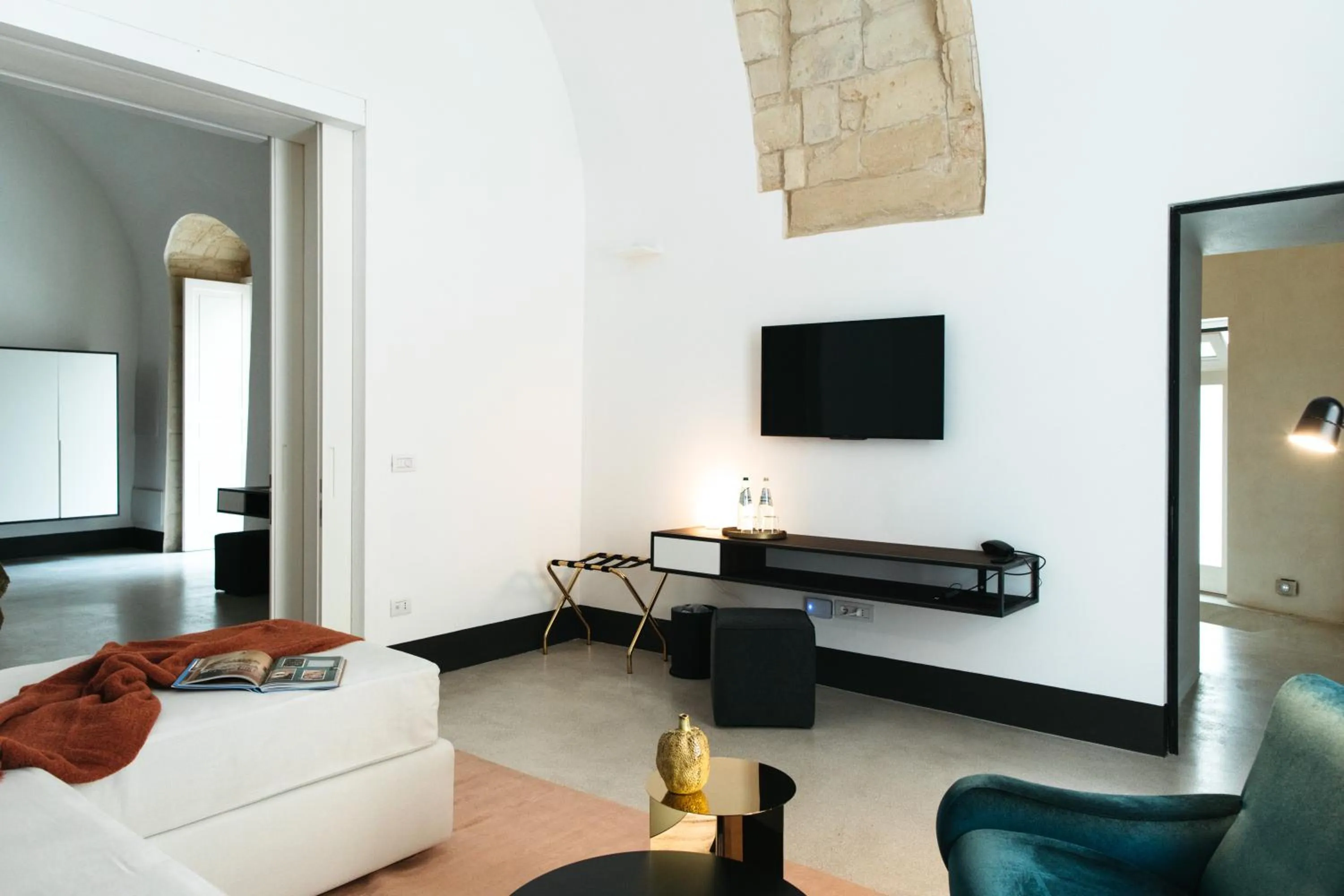 TV and multimedia in Palazzo De Noha - Boutique Hotel