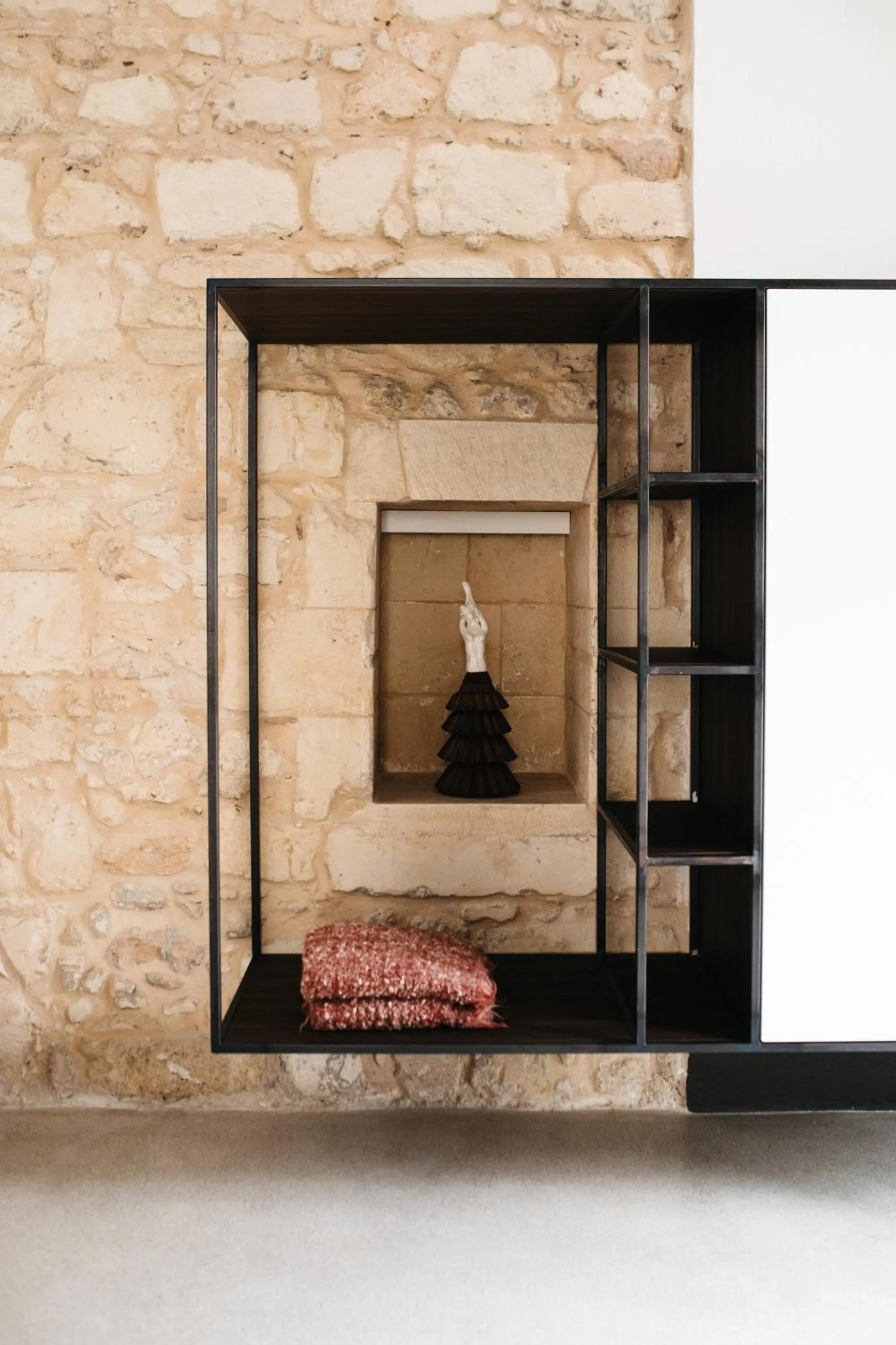 wardrobe in Palazzo De Noha - Boutique Hotel