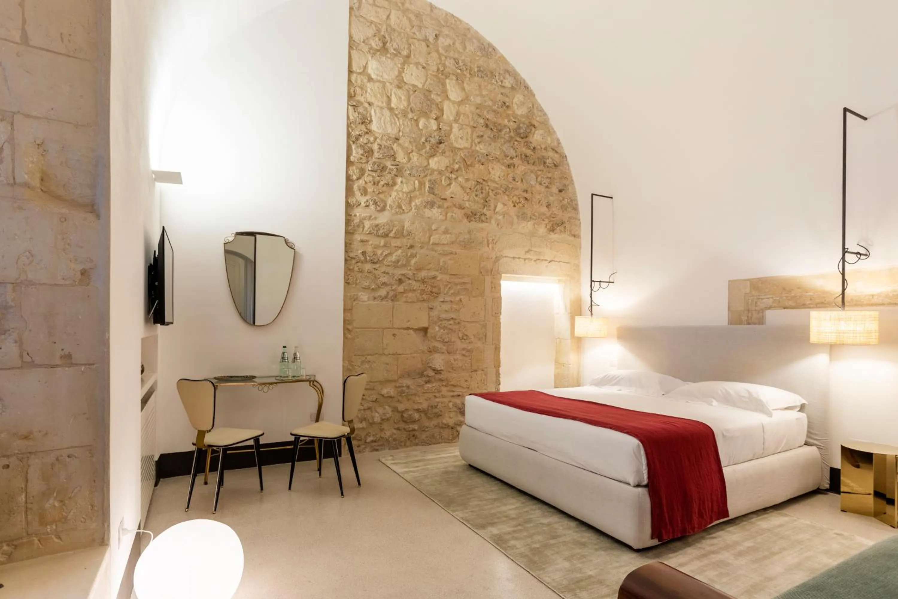 Photo of the whole room, Bed in Palazzo De Noha - Boutique Hotel