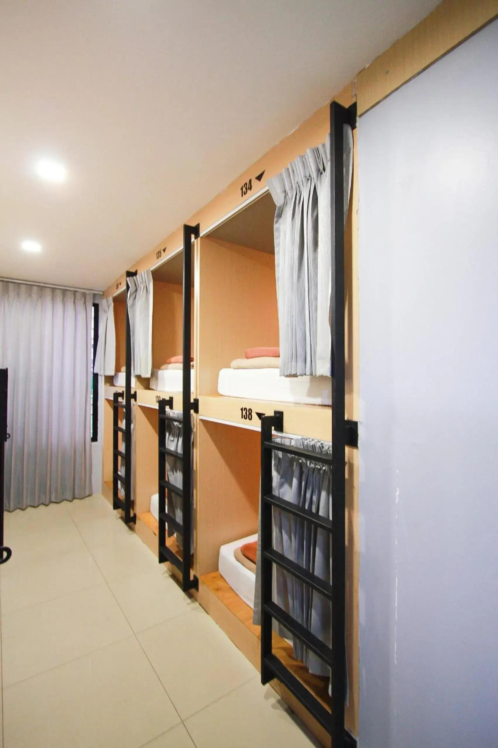 8 Beds Dormitory in 18 Coins Budget Hotel 8 Beds Dormitory in 18 Coins Budget Hotel