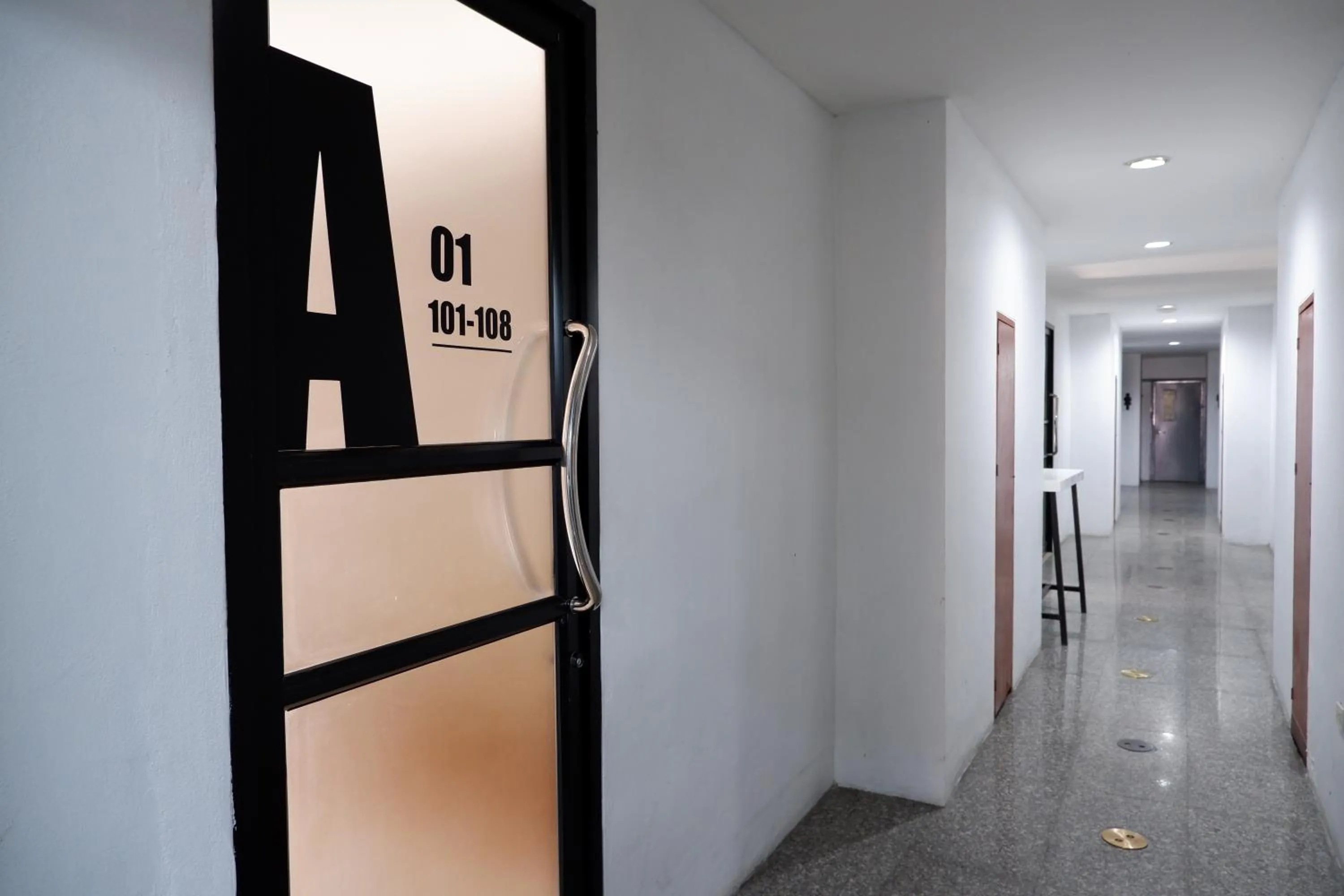 Decorative detail in 18 Coins Budget Hotel